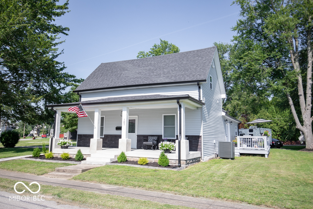 107 W College Street