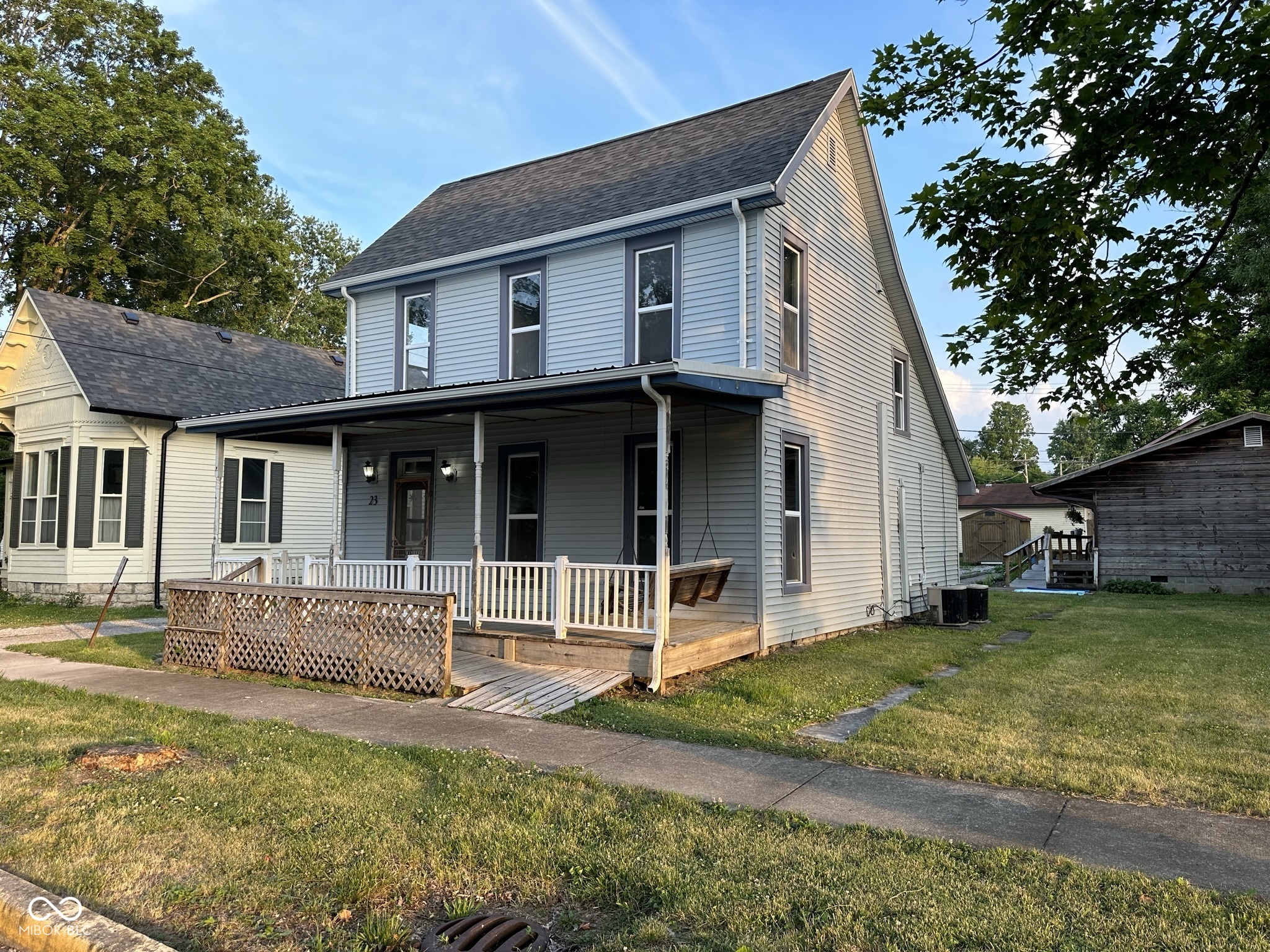 23 E Brown Street