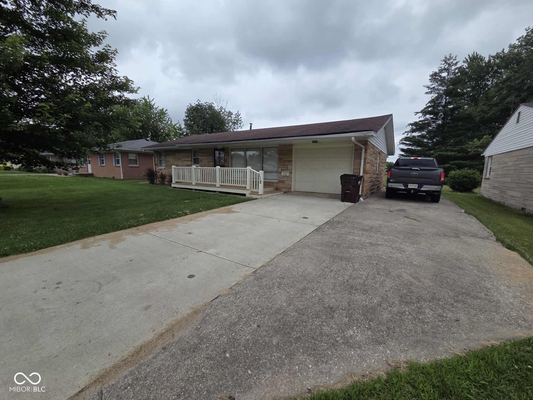 112 Sunnyside Drive