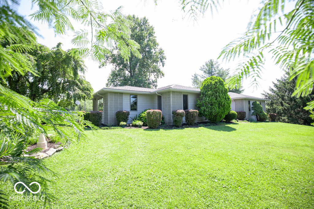 1000 E County Road 55 S