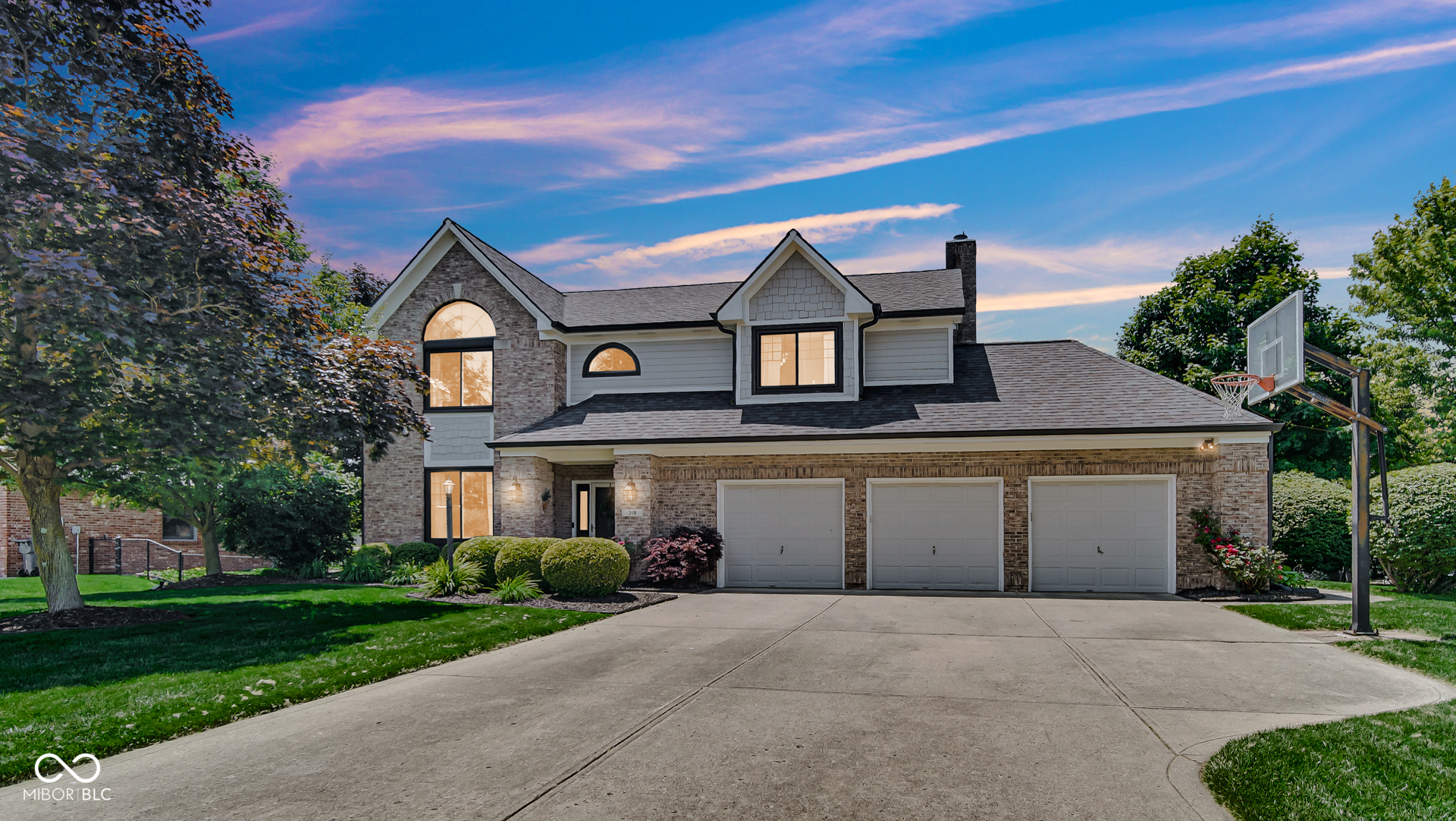 318 Meadowview Lane