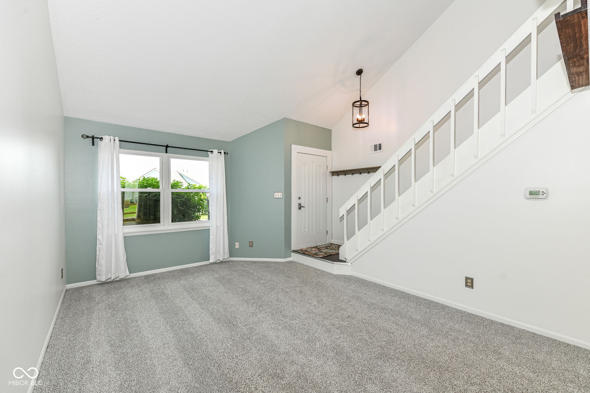 1124 Paradise Court