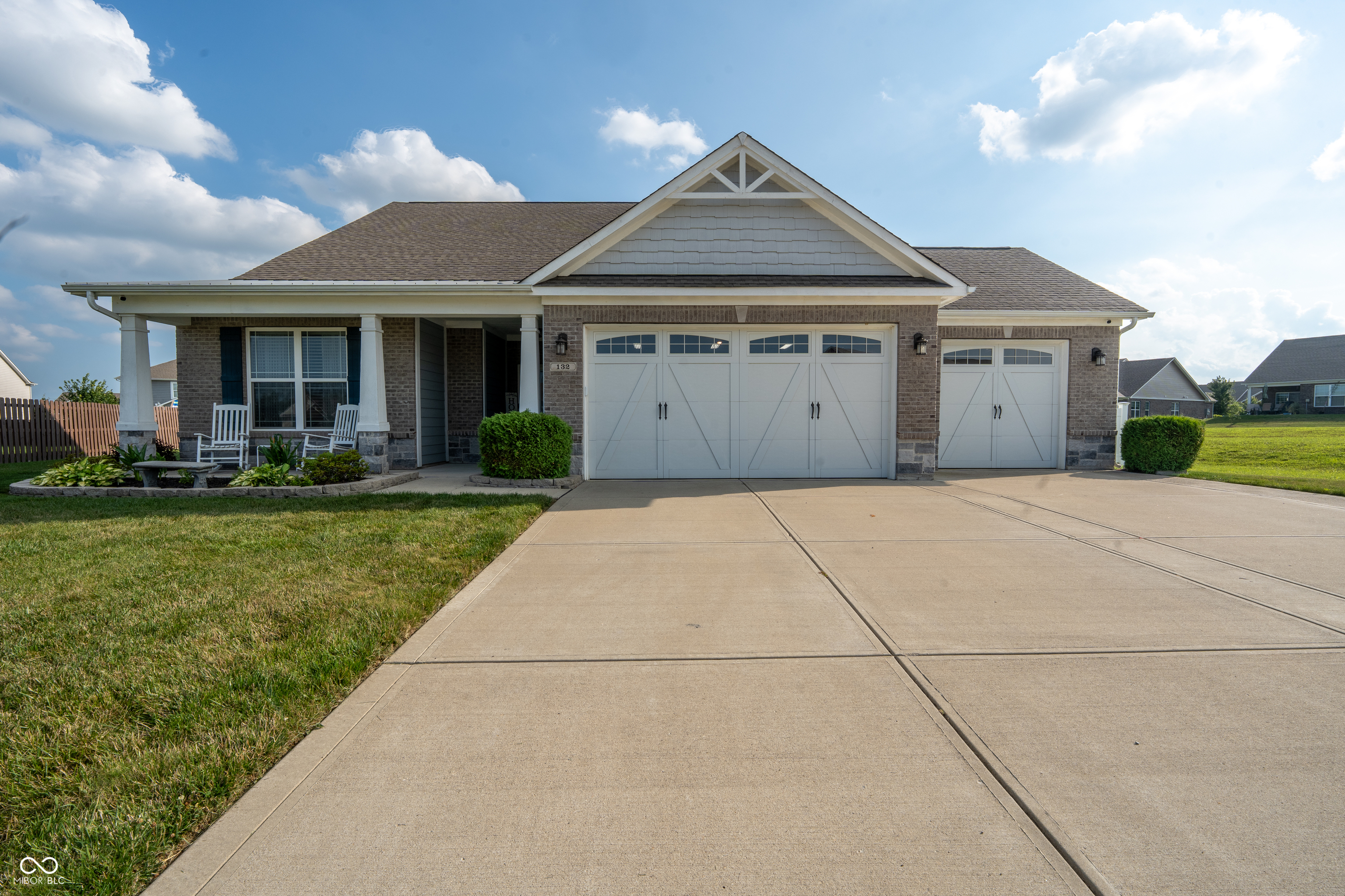 132 Caplinger Place