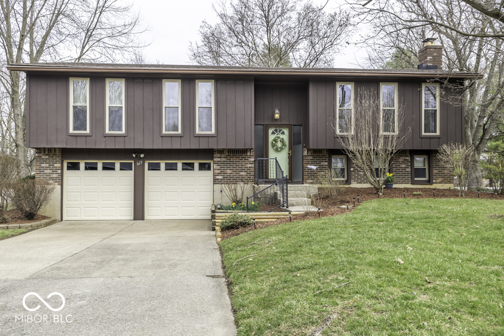 615 Shady Creek Drive