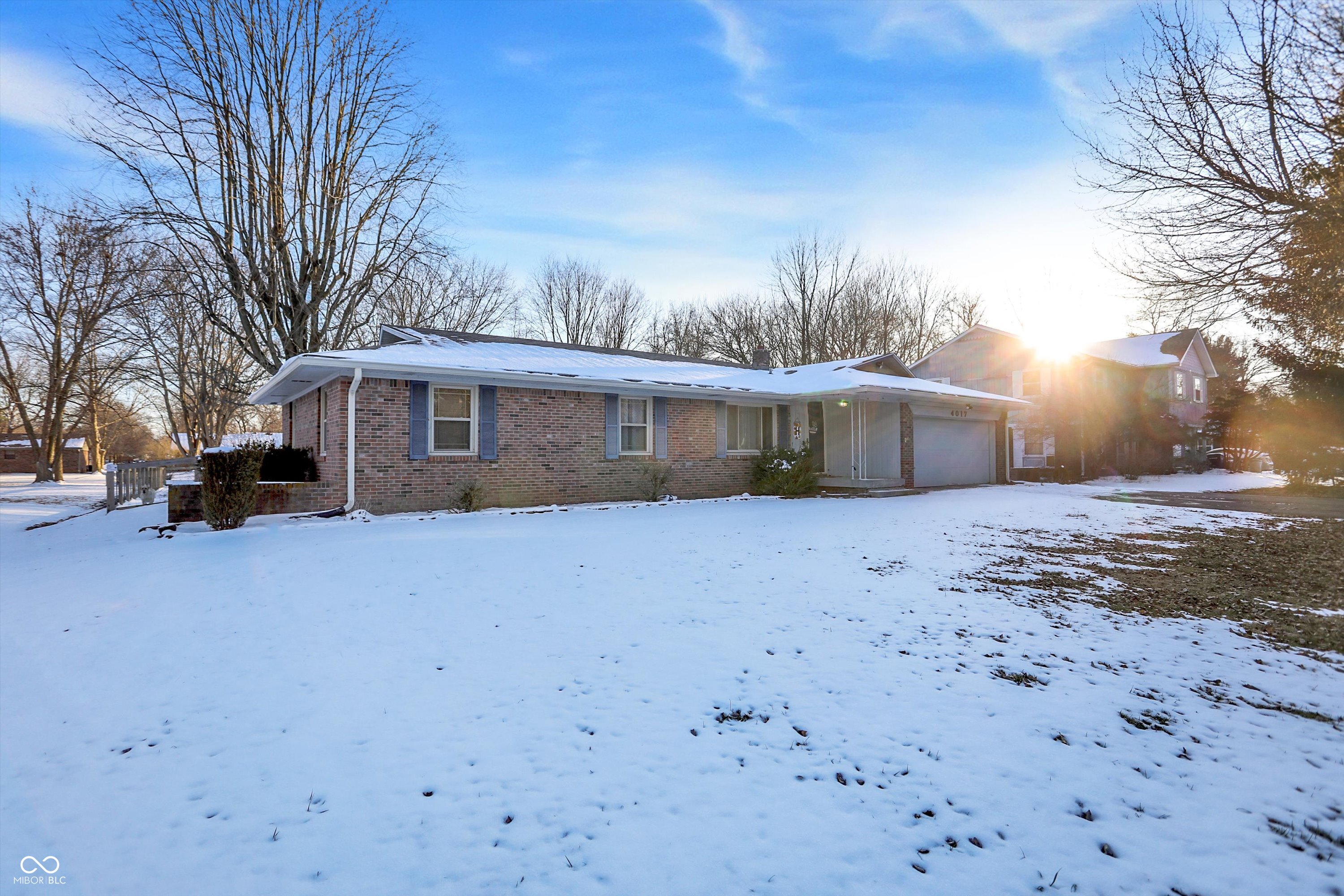 4017 W Fairview Road