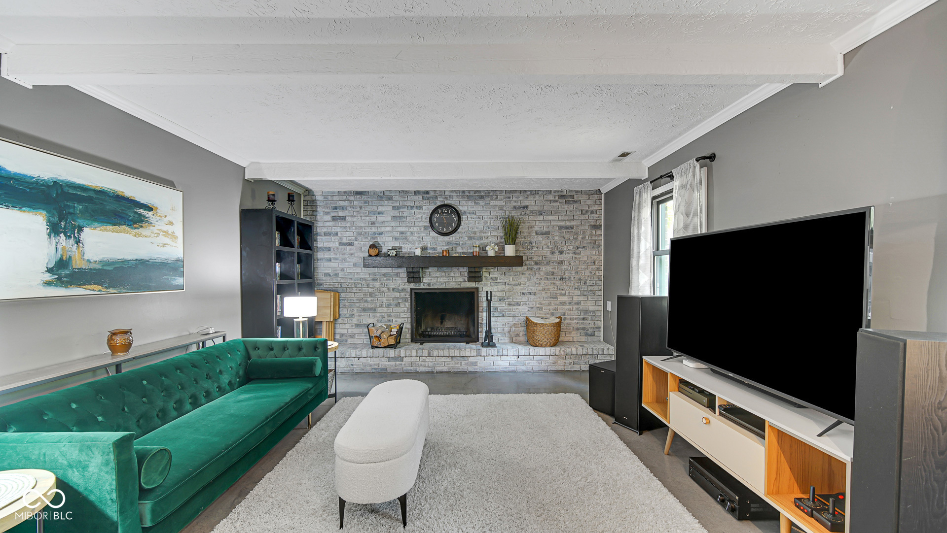 4372 Jasmine Way