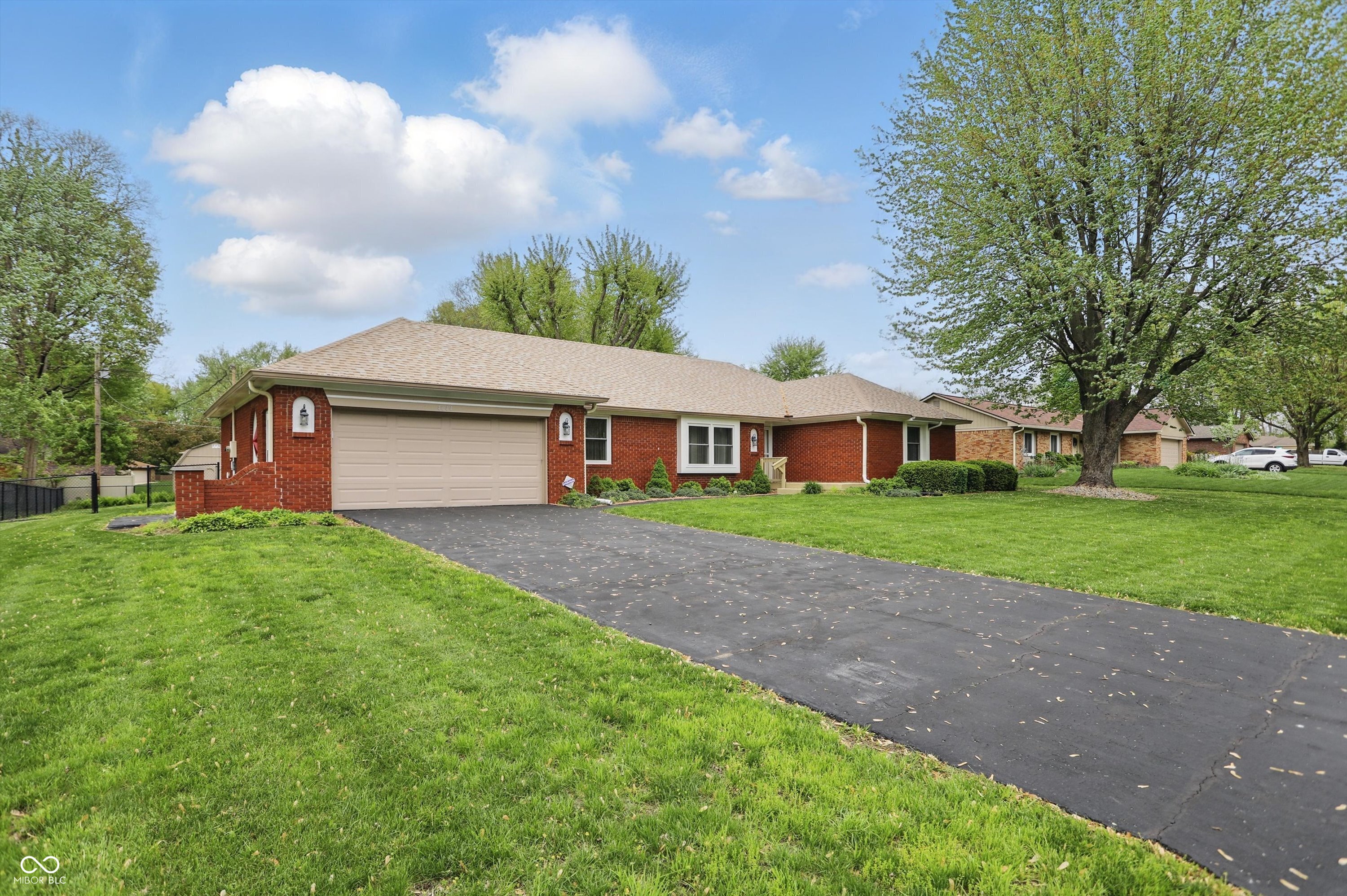 4044 Roamin Drive
