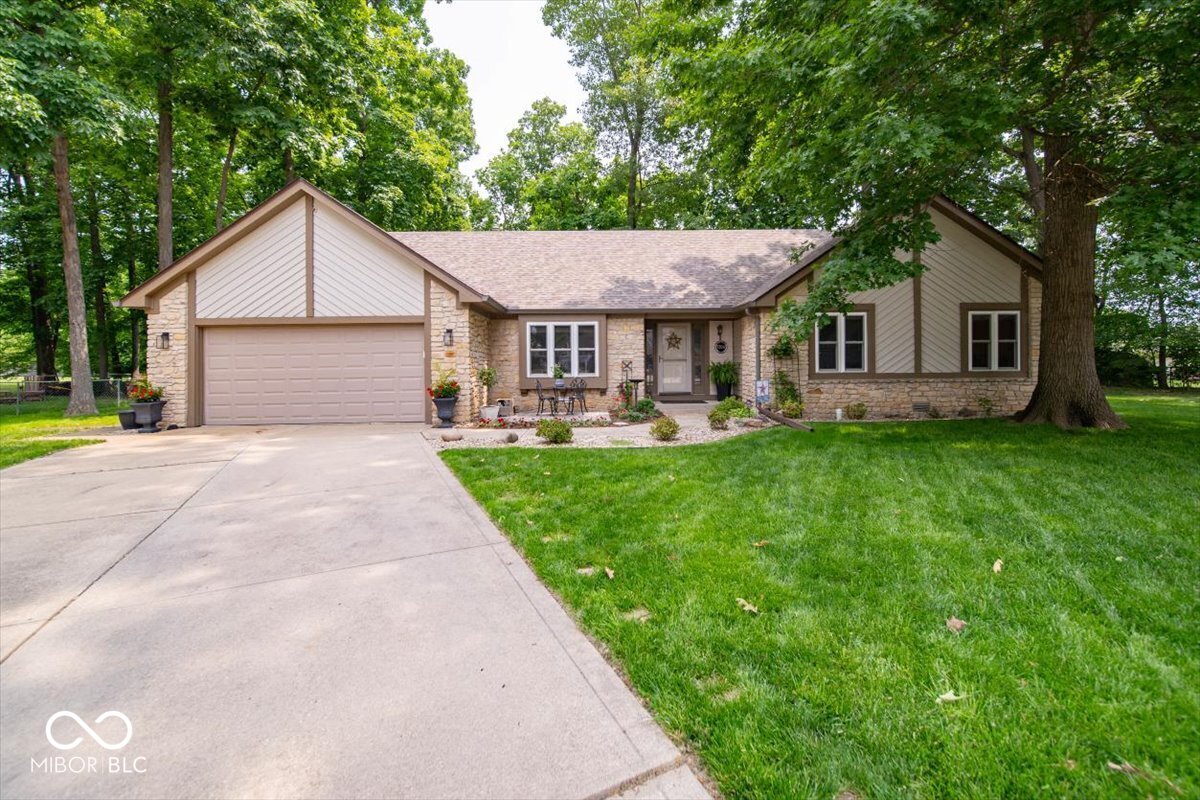 1304 Old Hickory Circle
