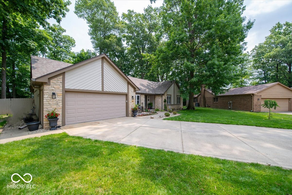 1304 Old Hickory Circle