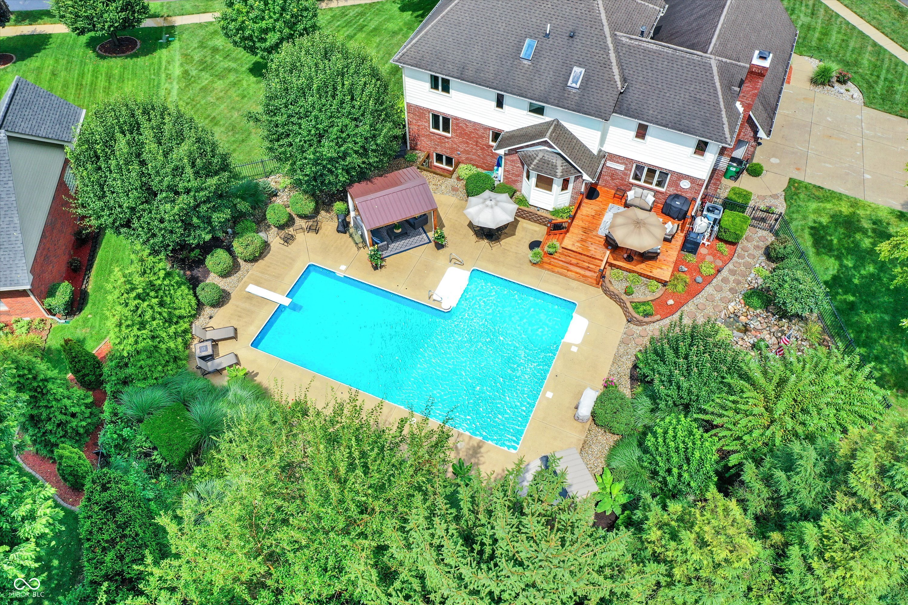 1830 Berry Road