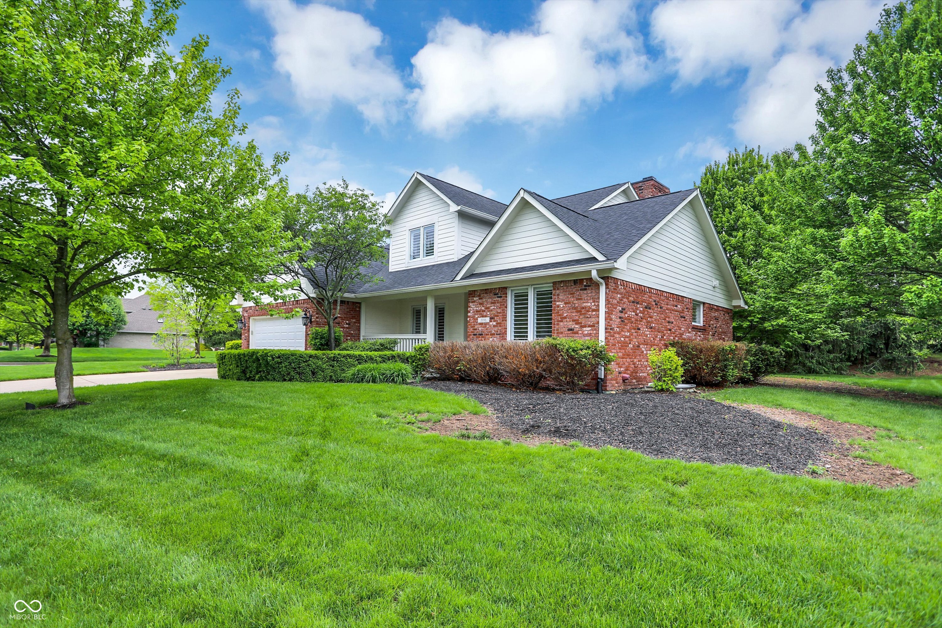 3996 Brockton Manor N Drive