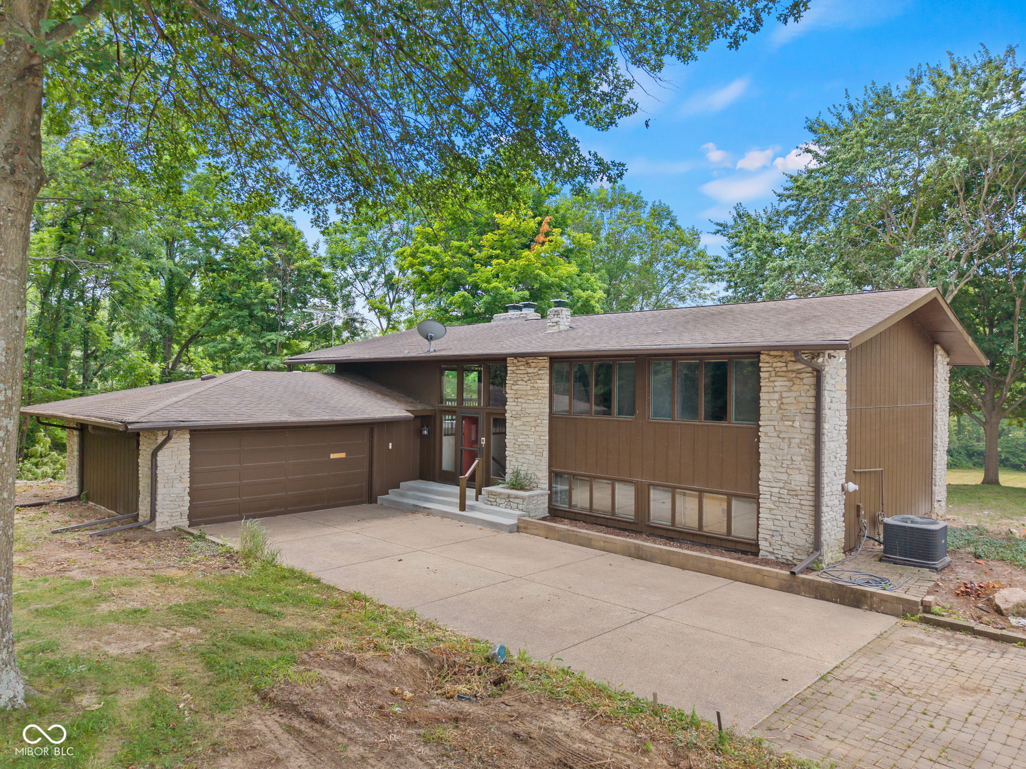 4491 W Stones Crossing Road