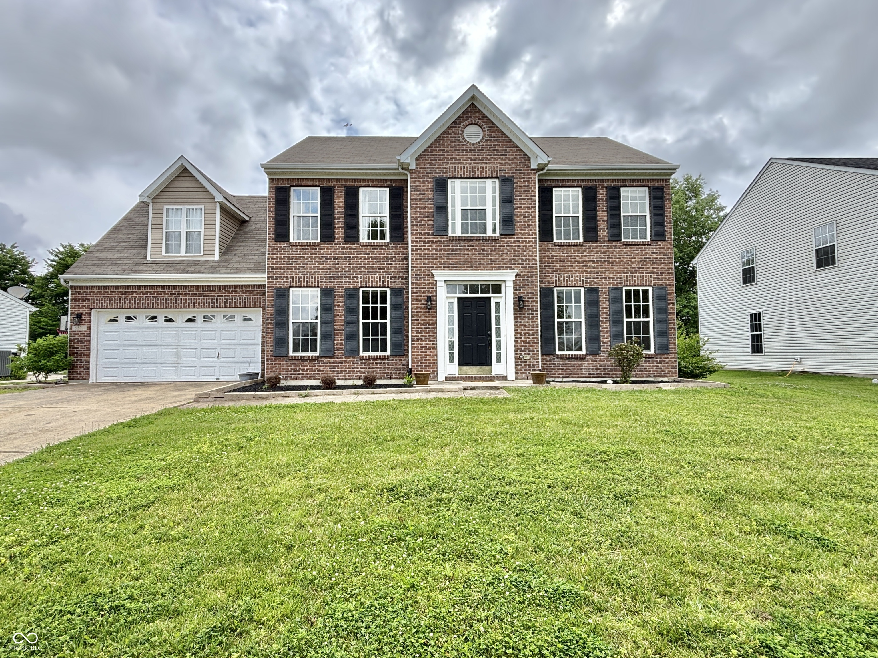 5571 Auburndale Drive