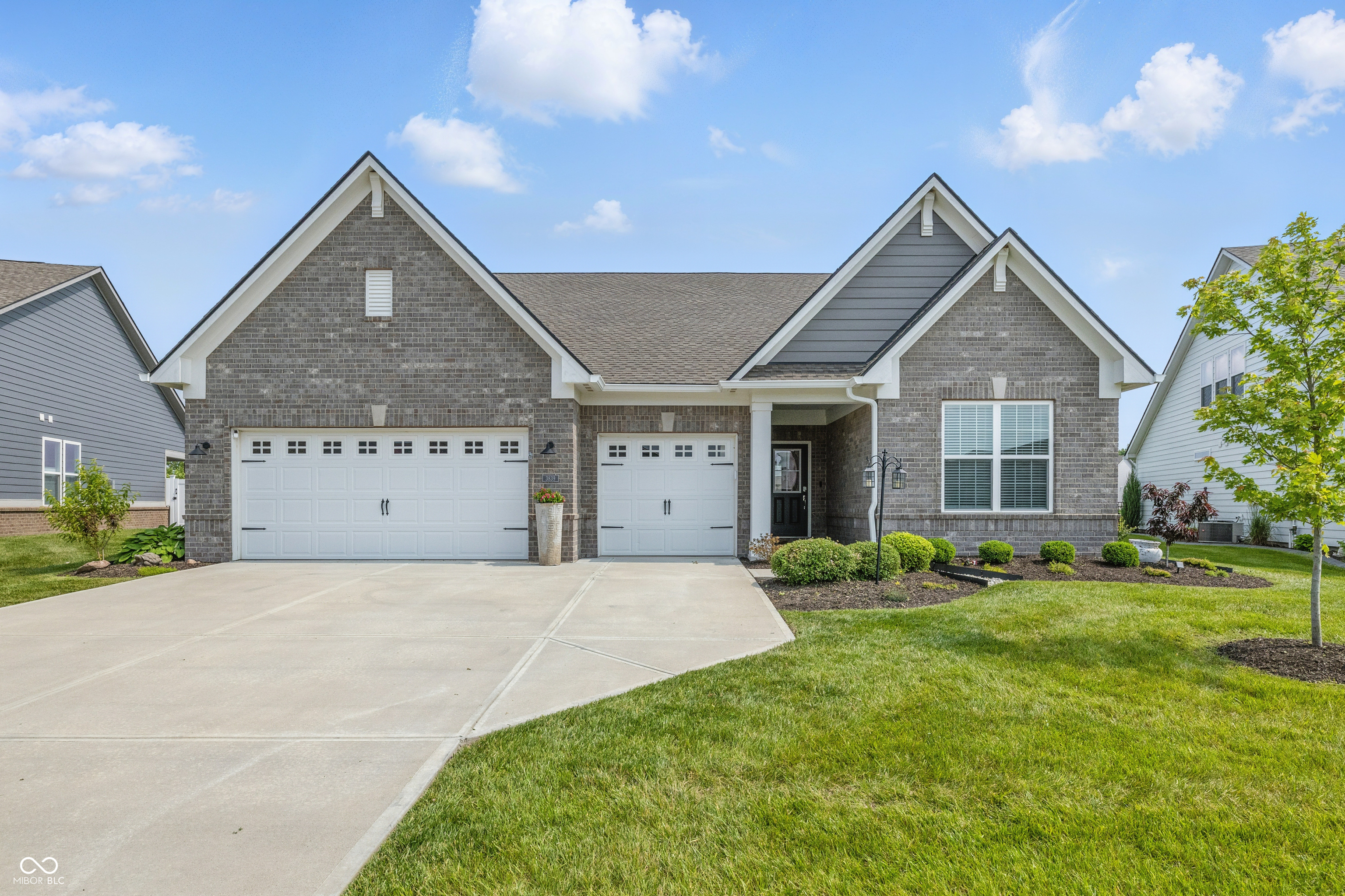 3839 Albert Lane