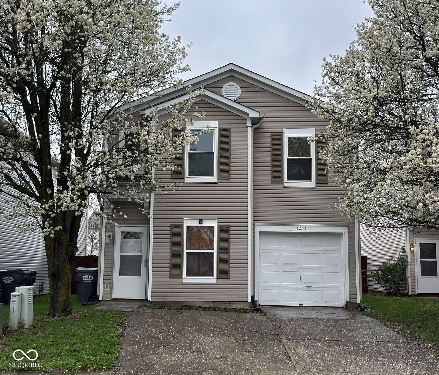 1254 Kenwood Drive