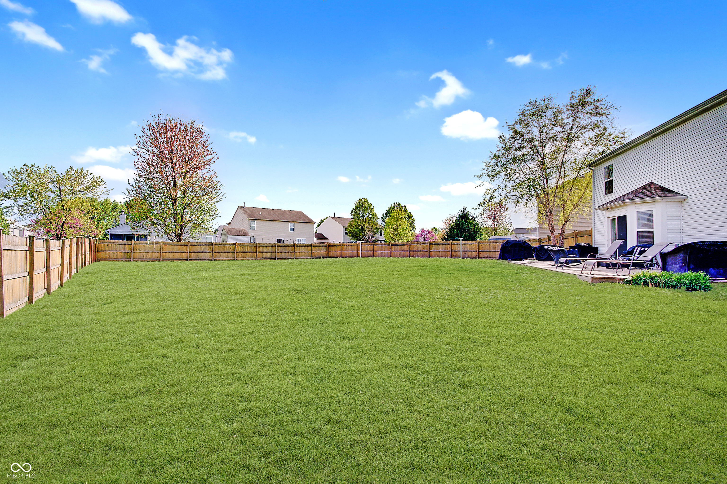 825 Palisades Court
