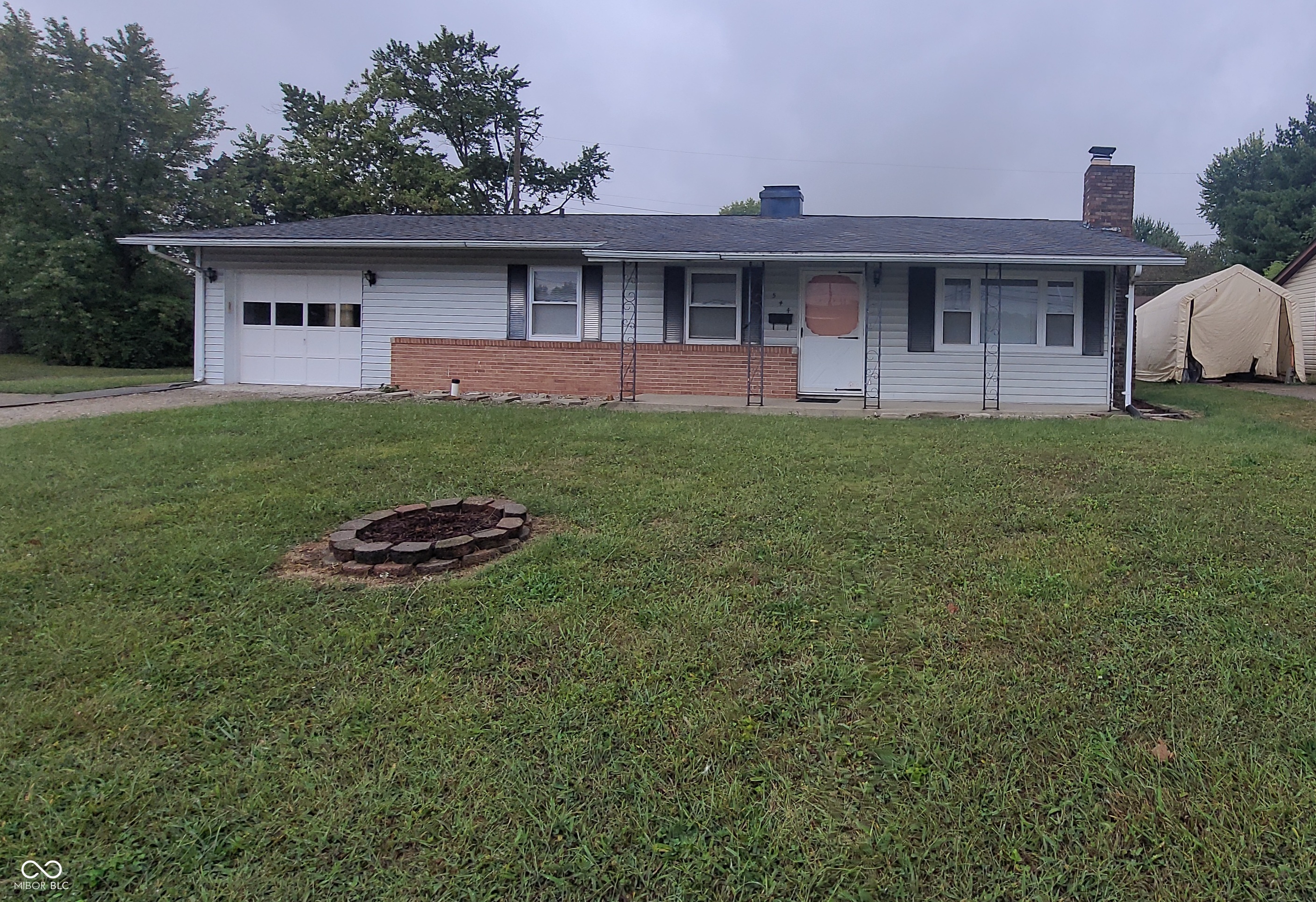544 Sweetbriar Avenue
