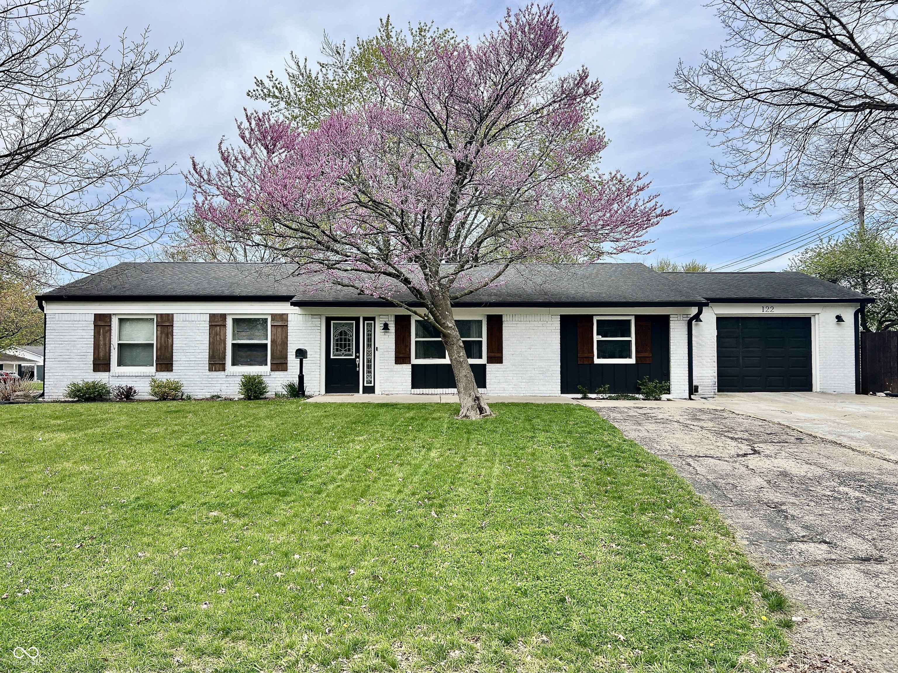 122 Southlane Drive