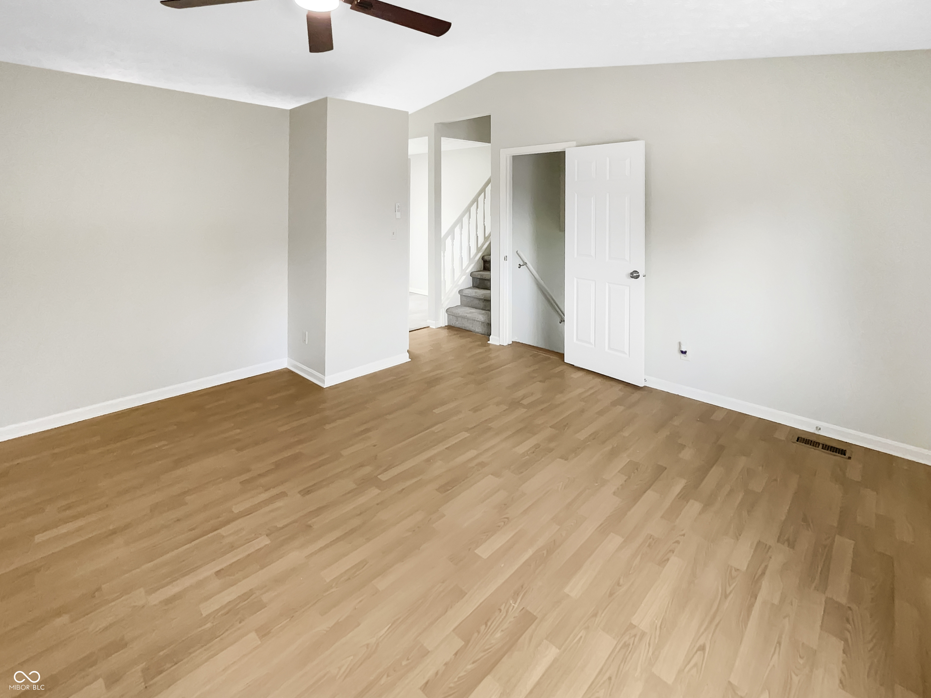 1464 Scarlett Court