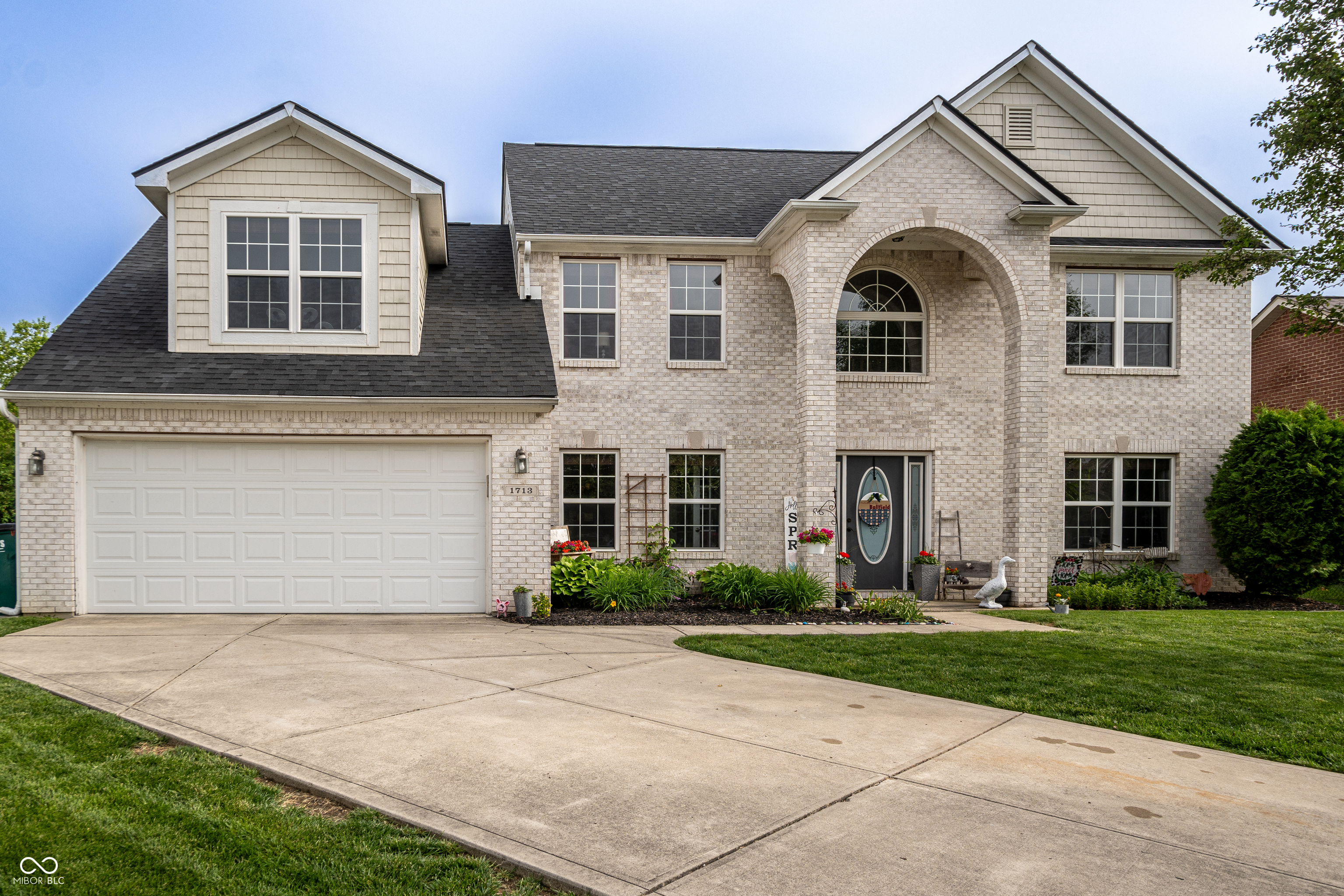 1713 Williamsburg Circle