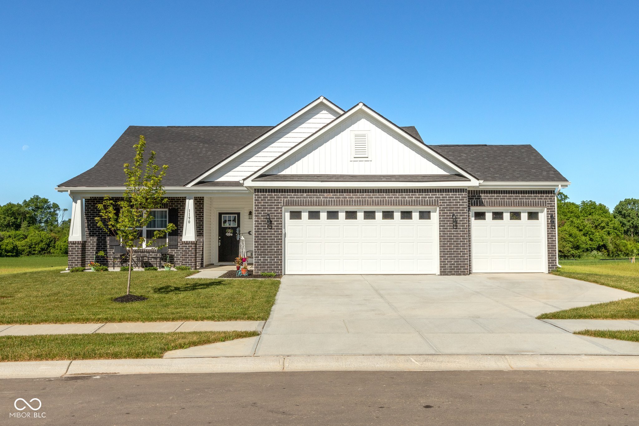 1190 Murphy Drive
