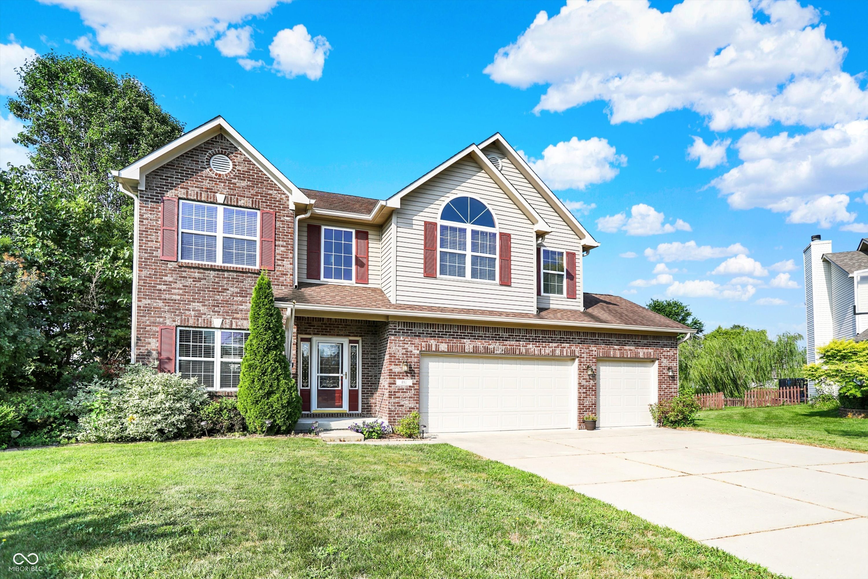 861 Stardust Court