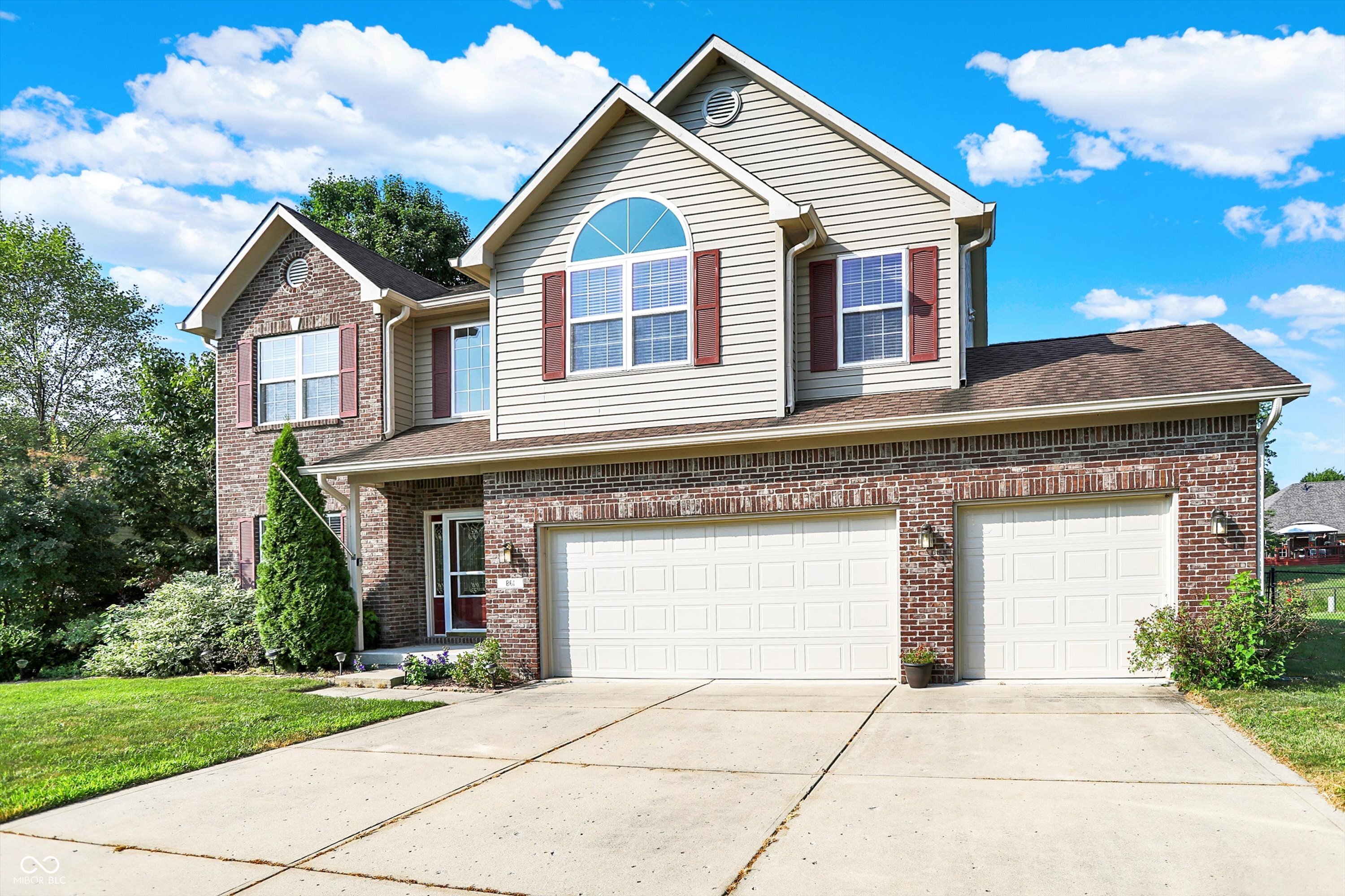 861 Stardust Court