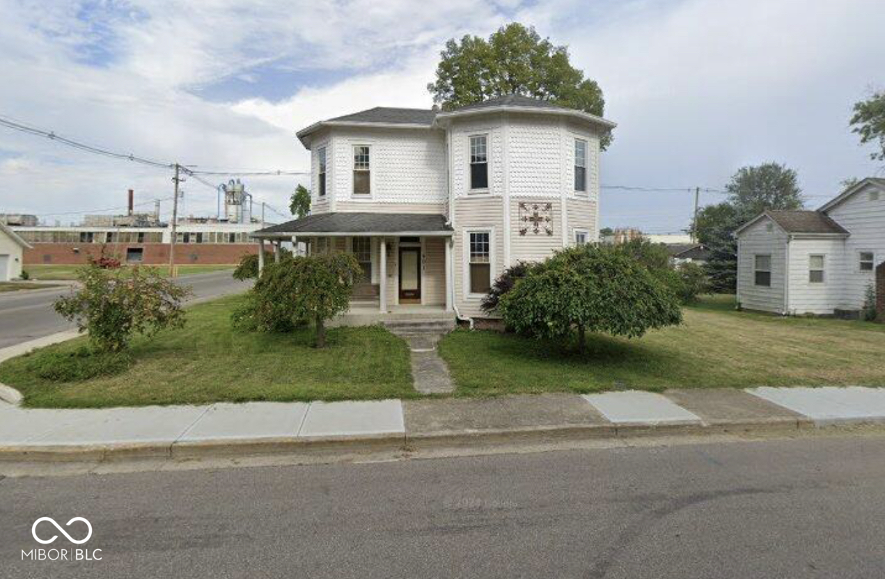 401 S Walnut Street