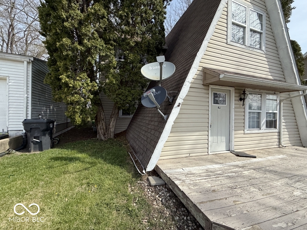 406 W Broadway Street