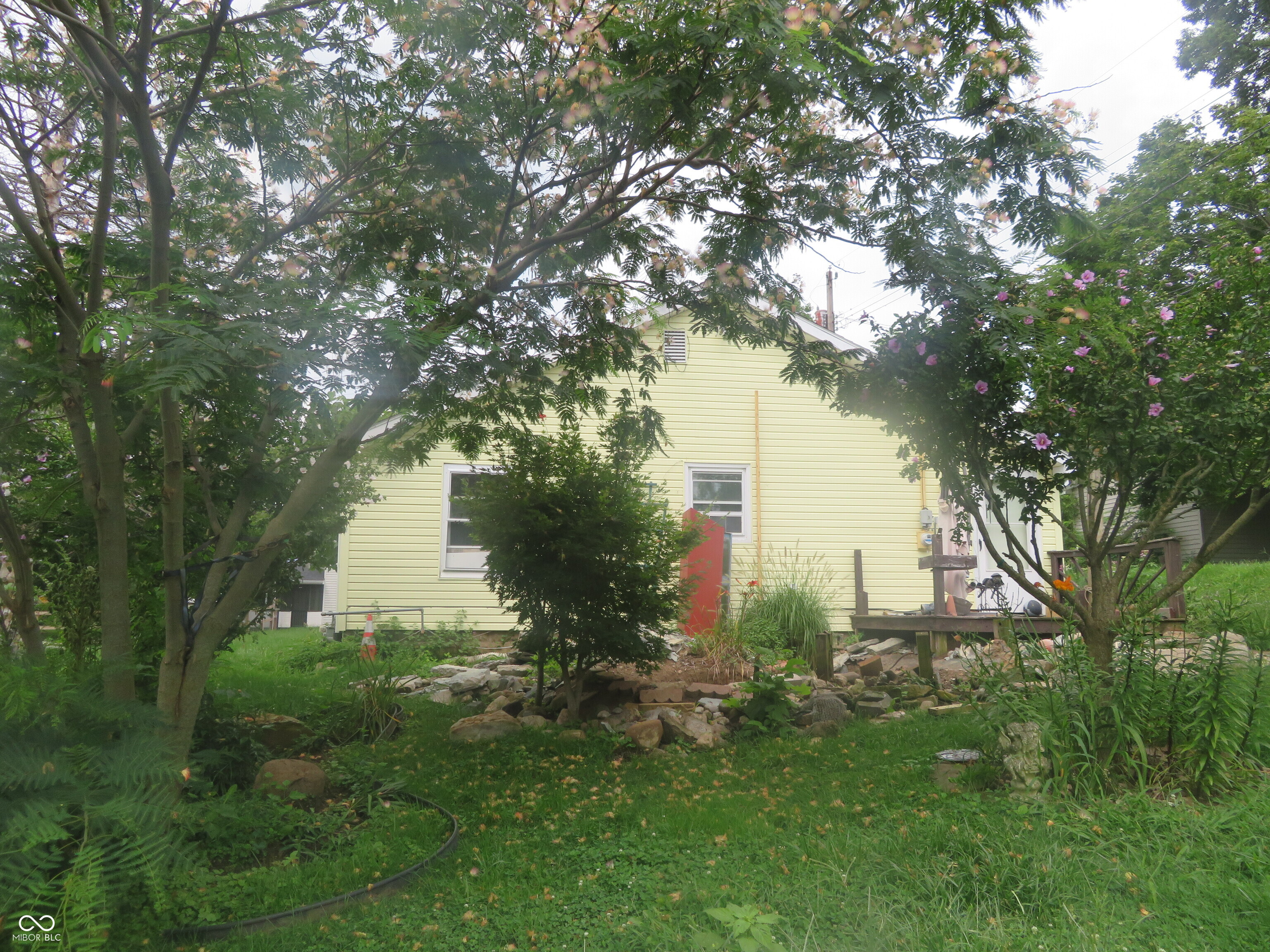 113 W 4th Street
