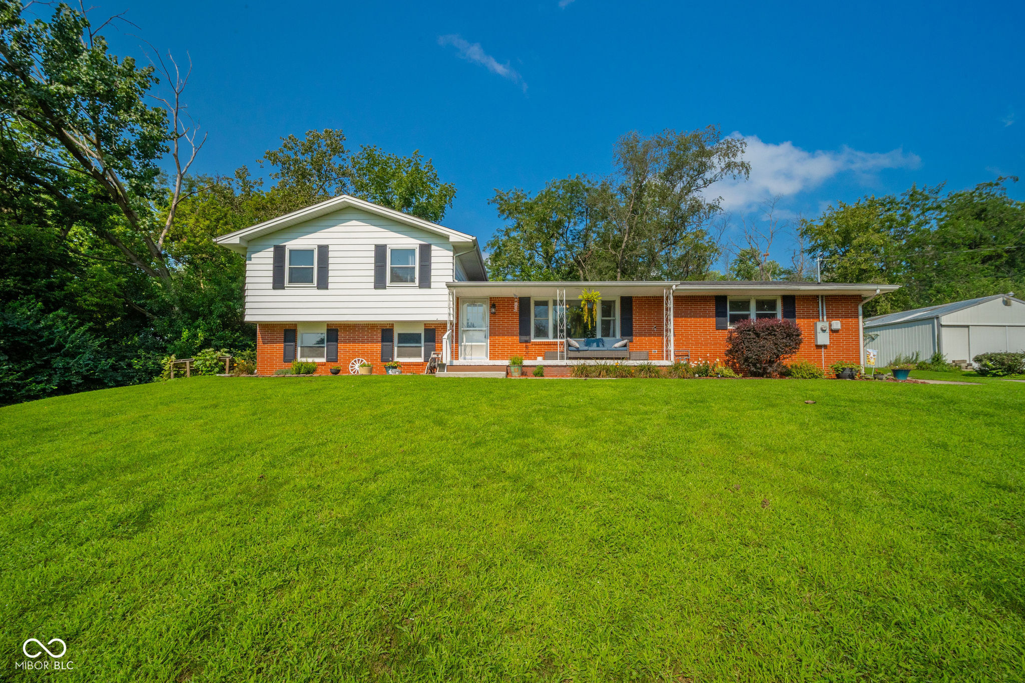 2615 Alexandria Pike