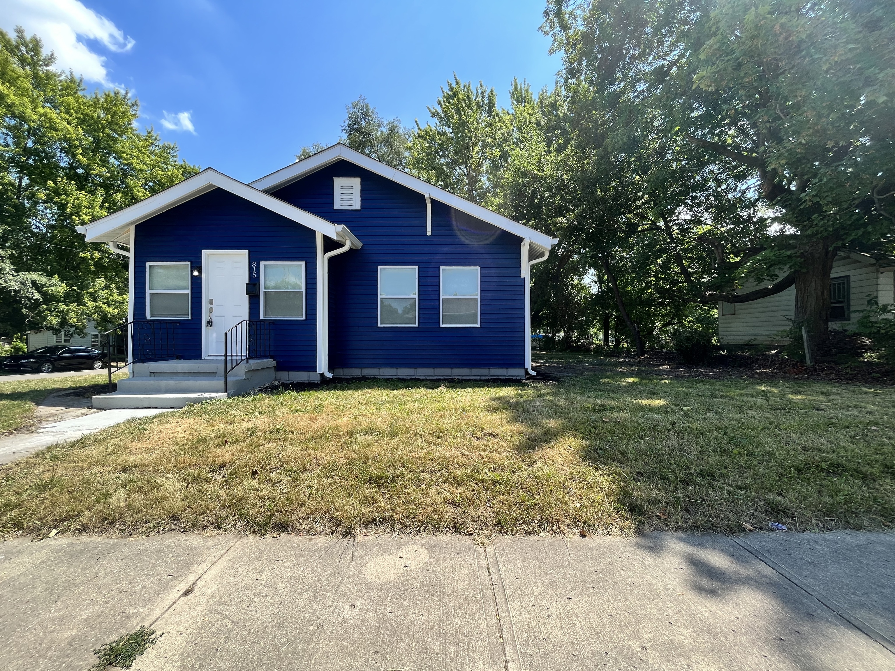 815 W 22nd Street