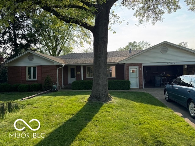 1637 Orchard Lane