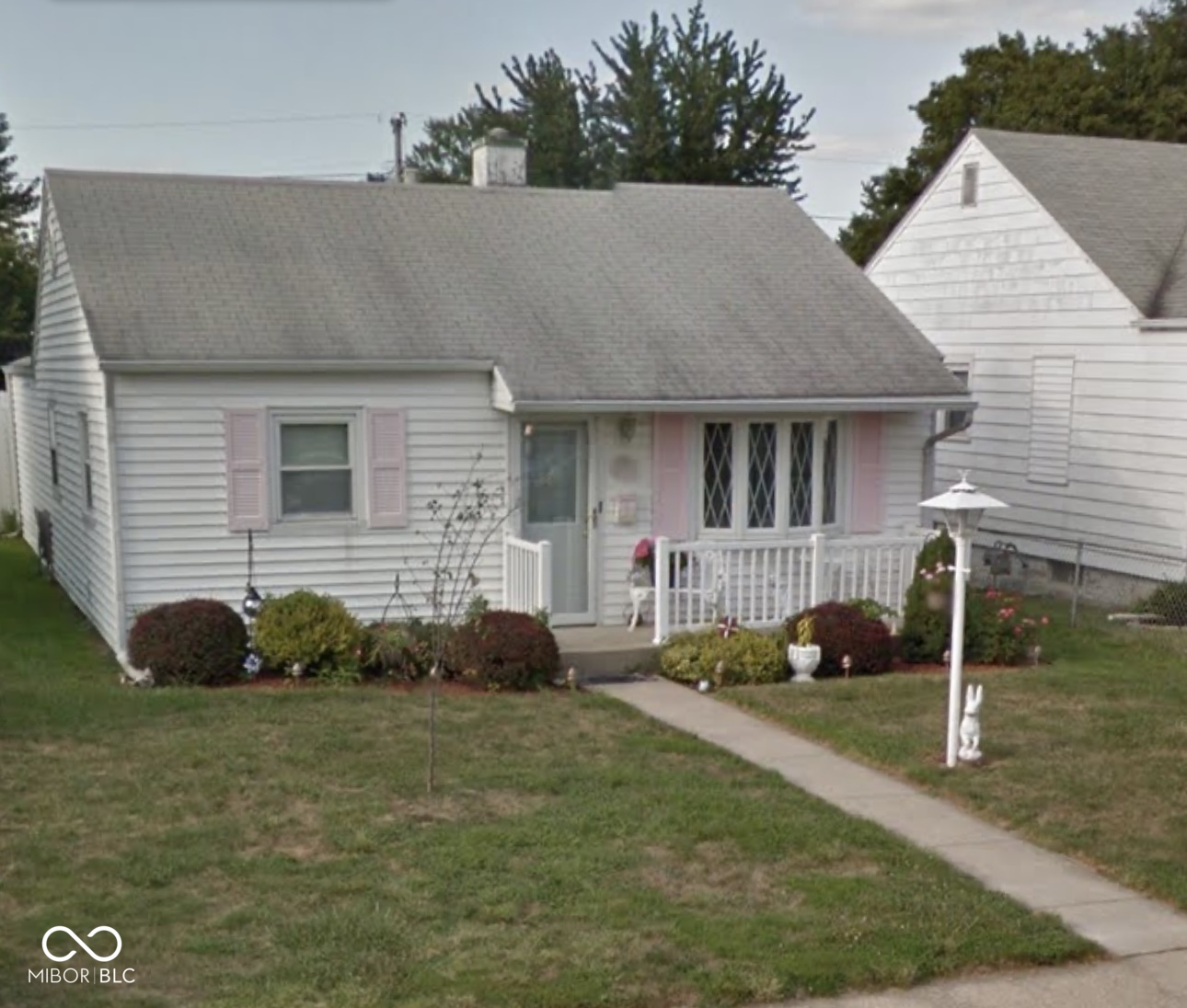 318 Elva Street