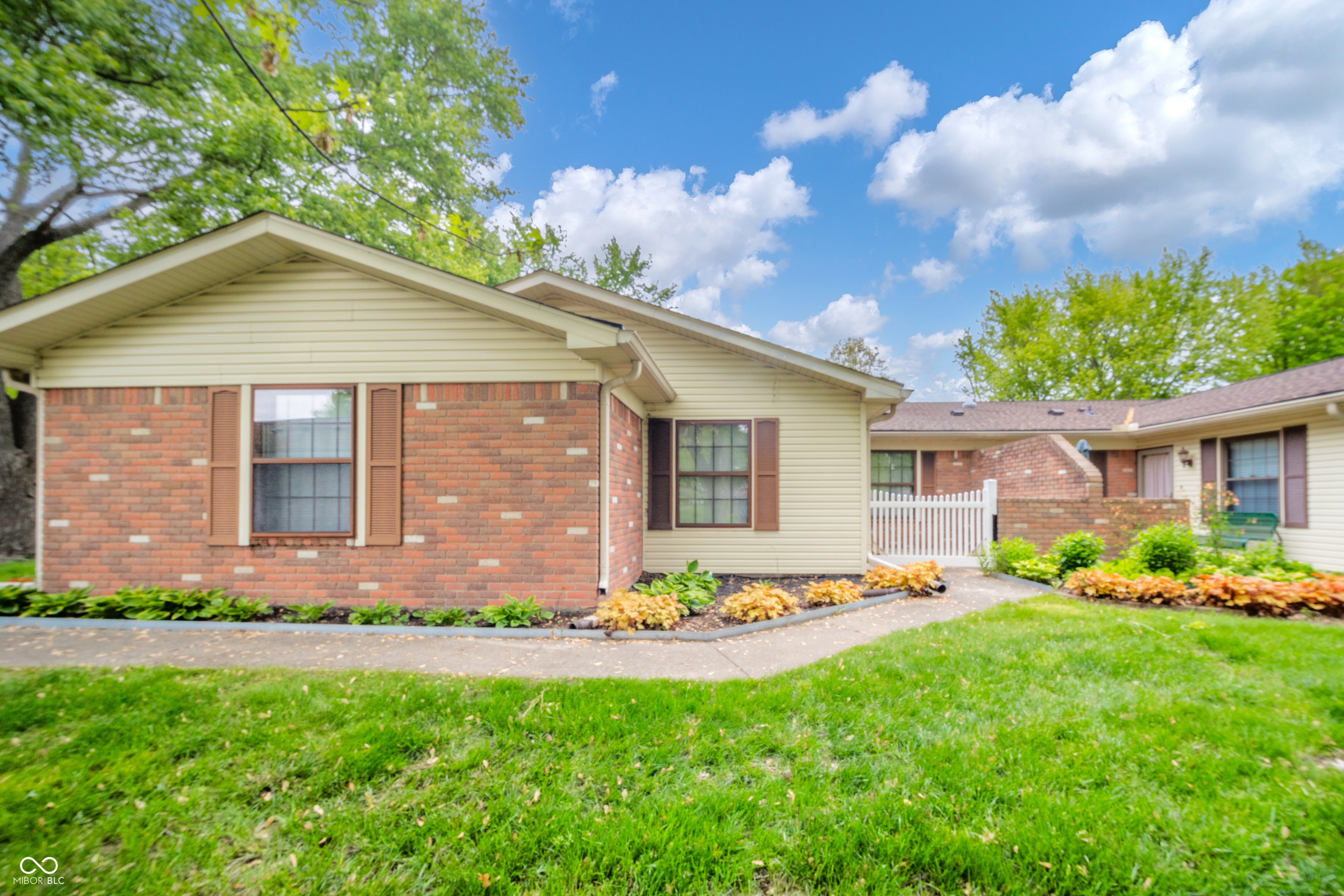 4316 London Court