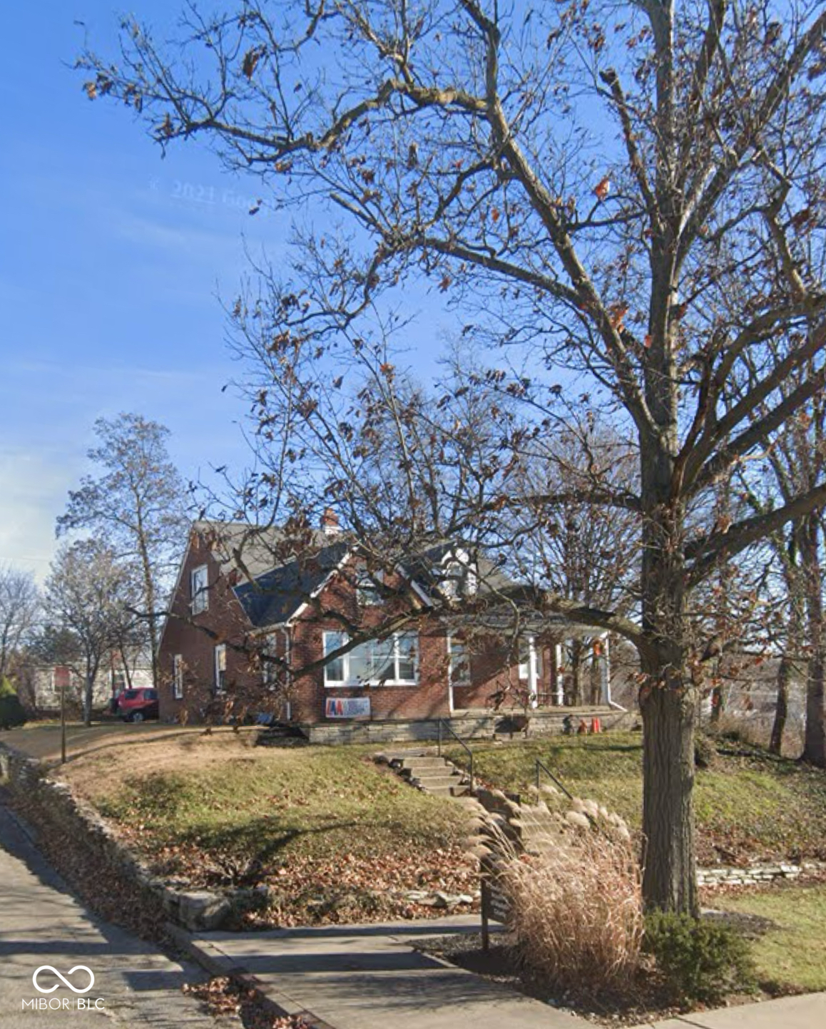 604 Walnut Street