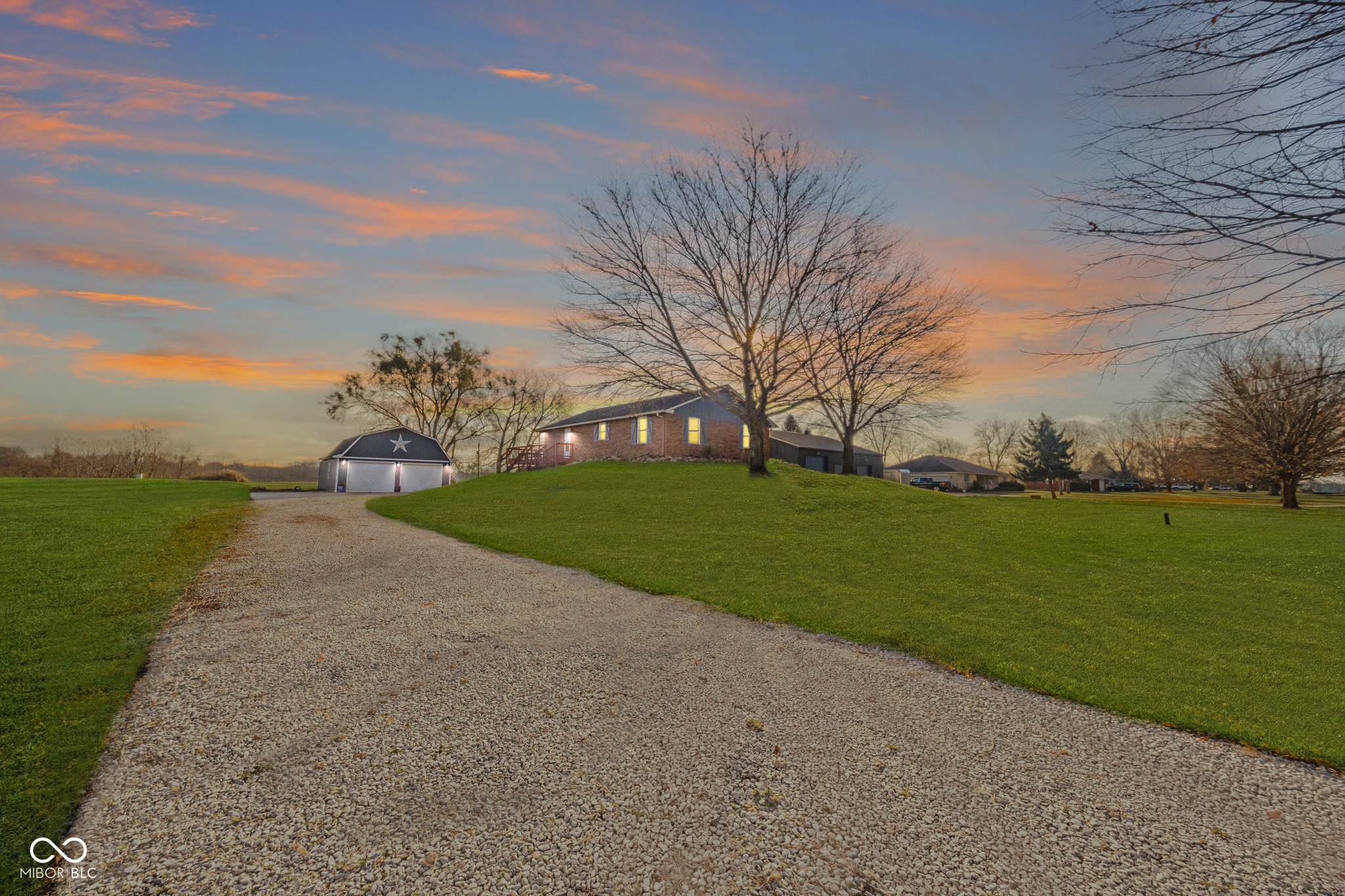 8762 S State Road 109