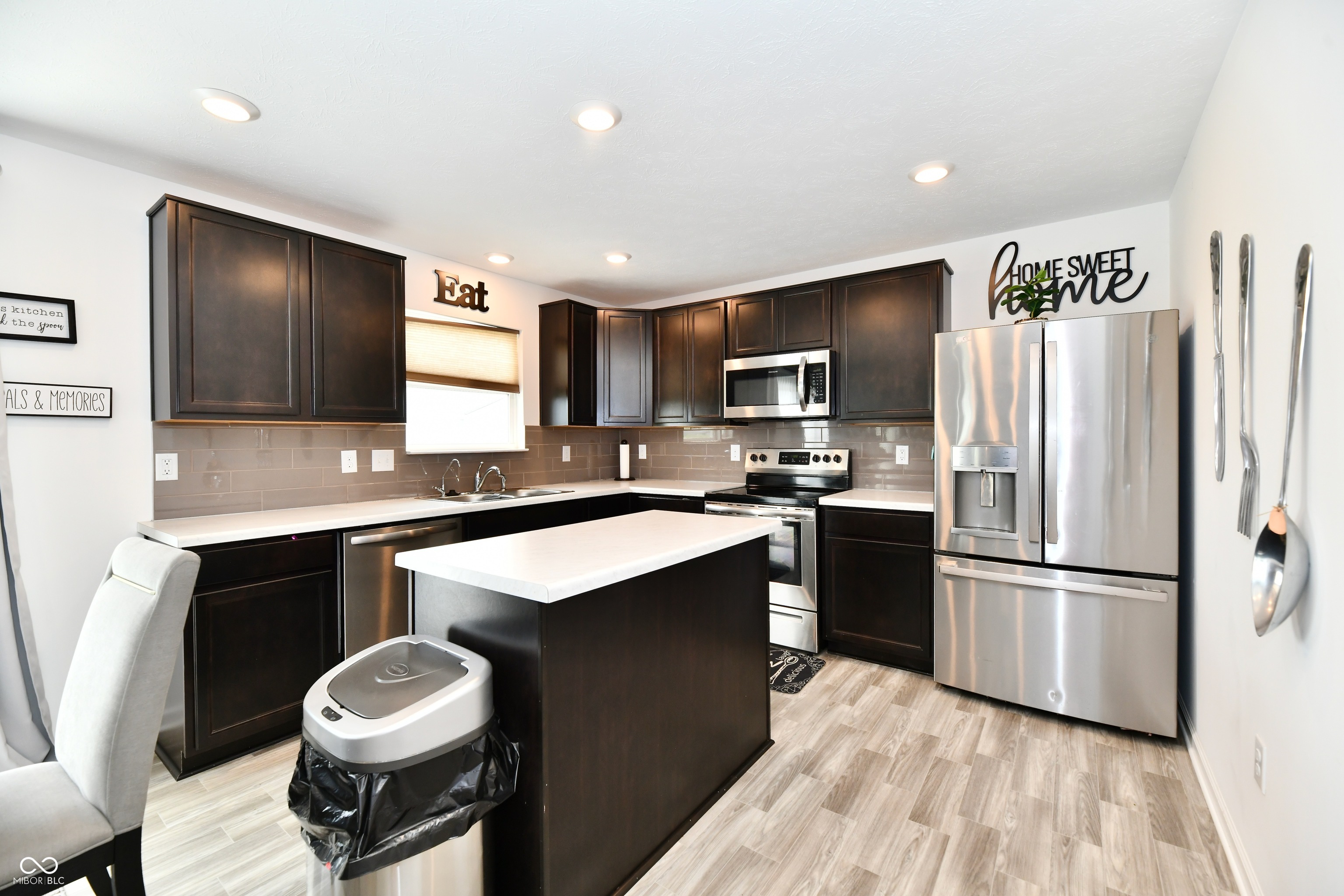 6883 Honeysuckle Way