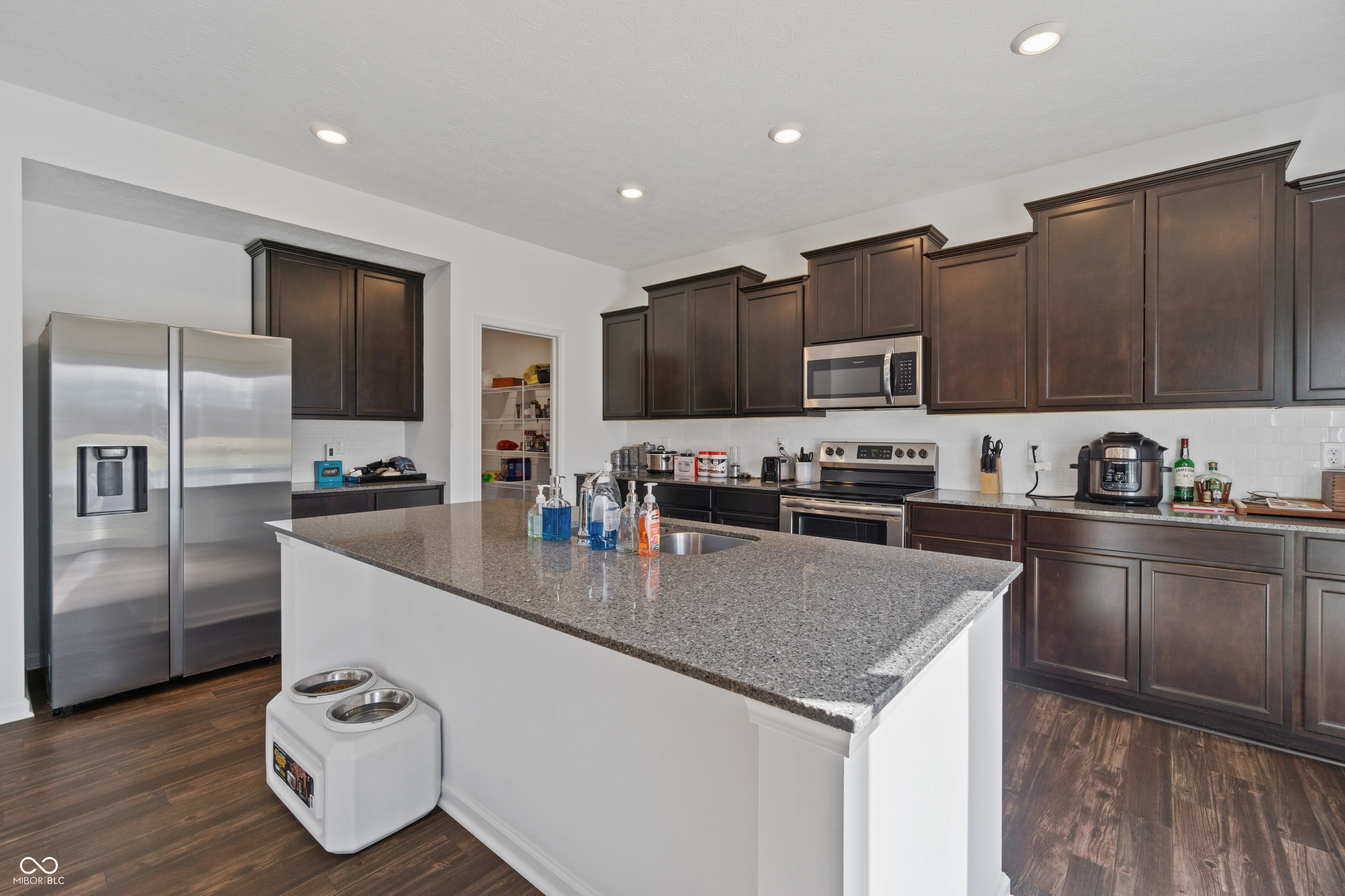 6903 Aster Drive