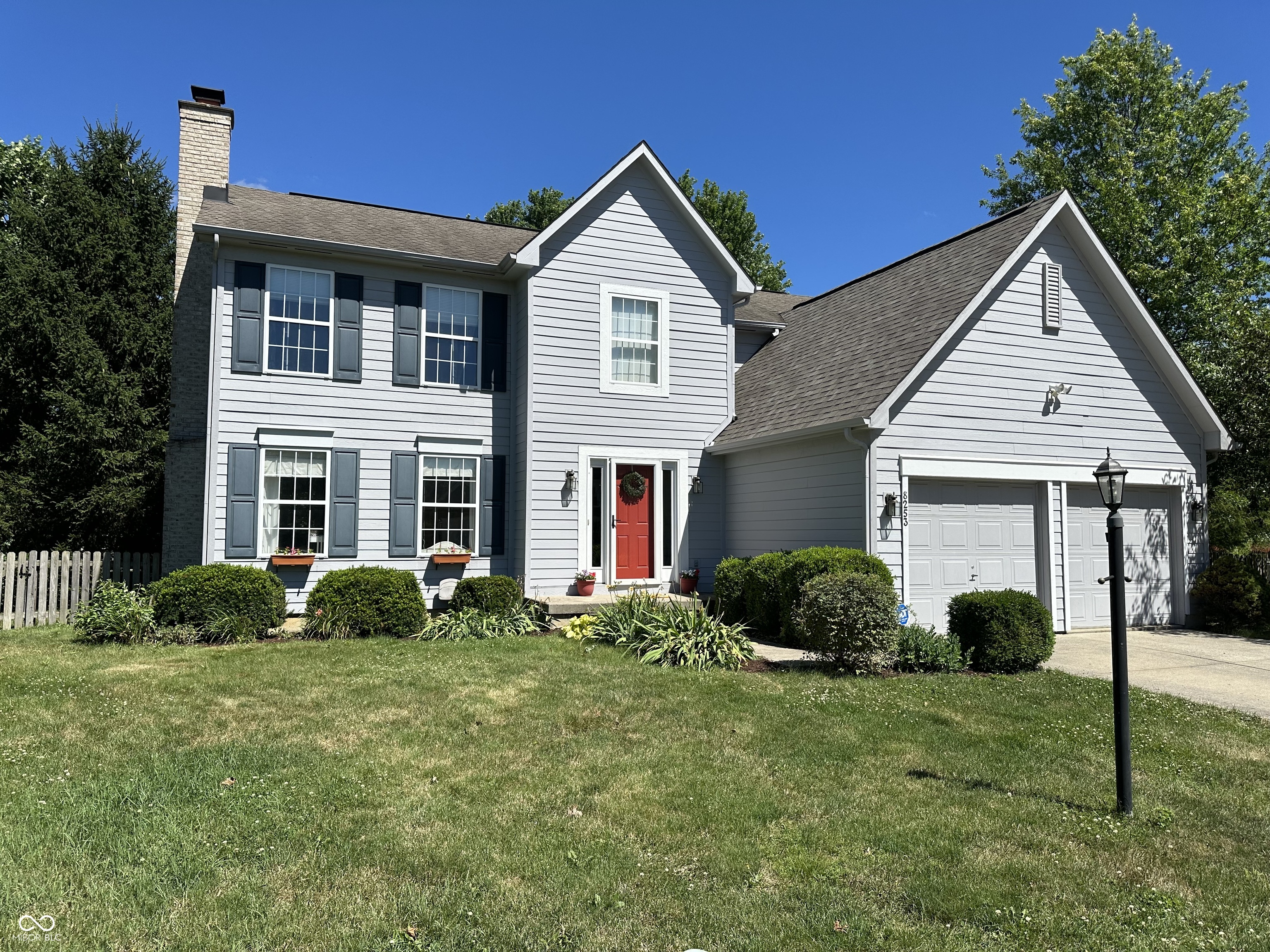 8253 Glengarry Court