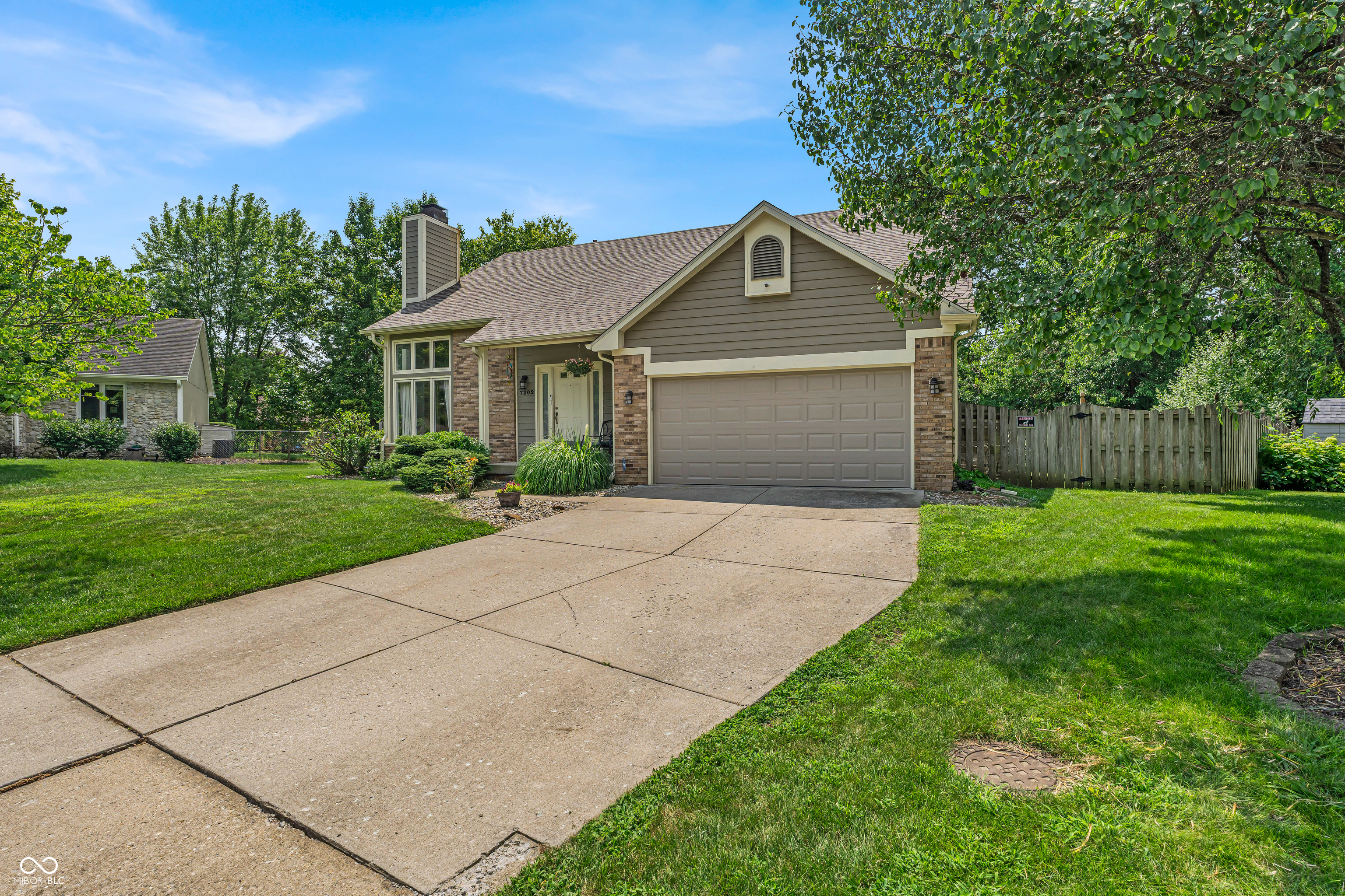 7202 Old Oak Trail