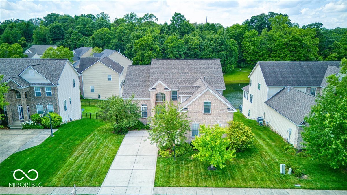 7212 Maple Bluff Place