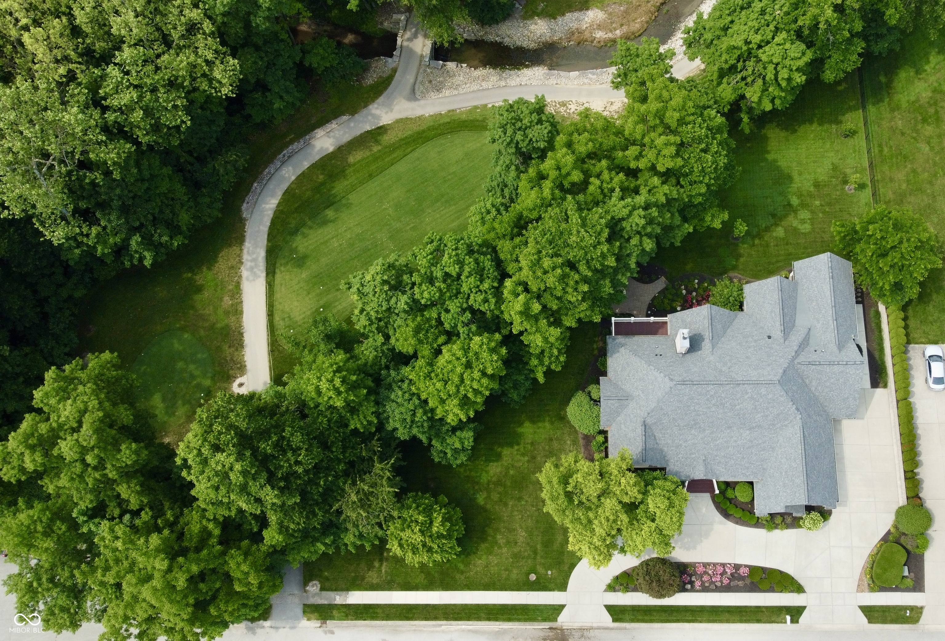 7106 Royal Oakland Drive
