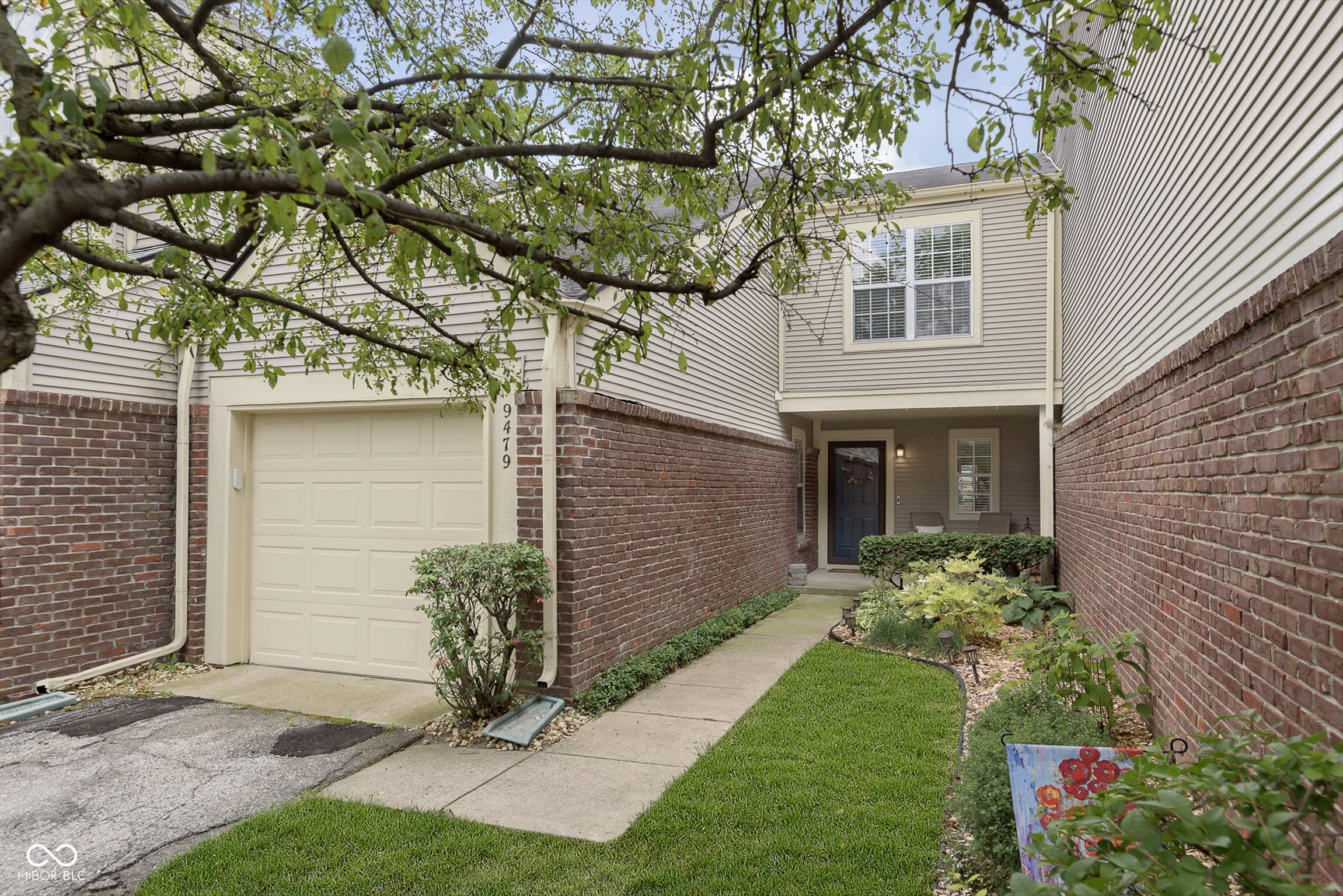 9479 Aberdare Drive