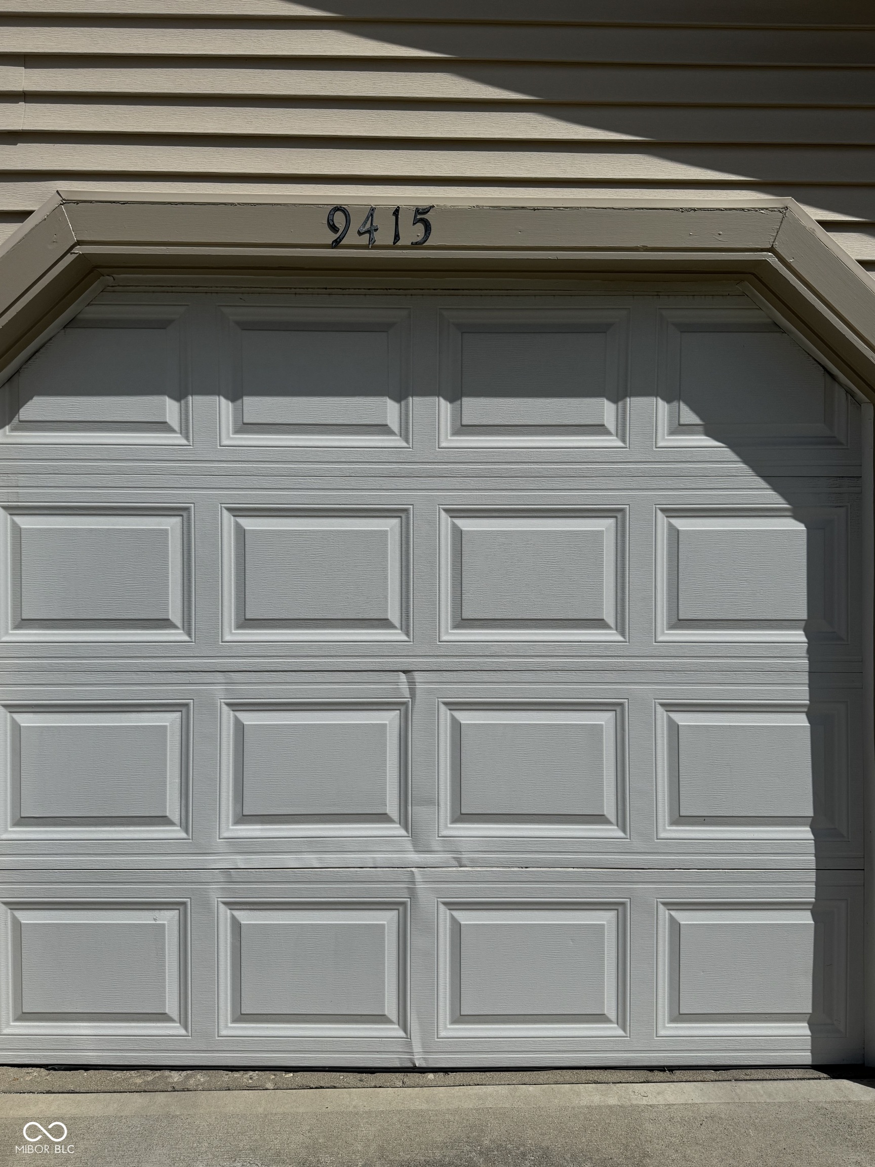 9415 Timber View Drive