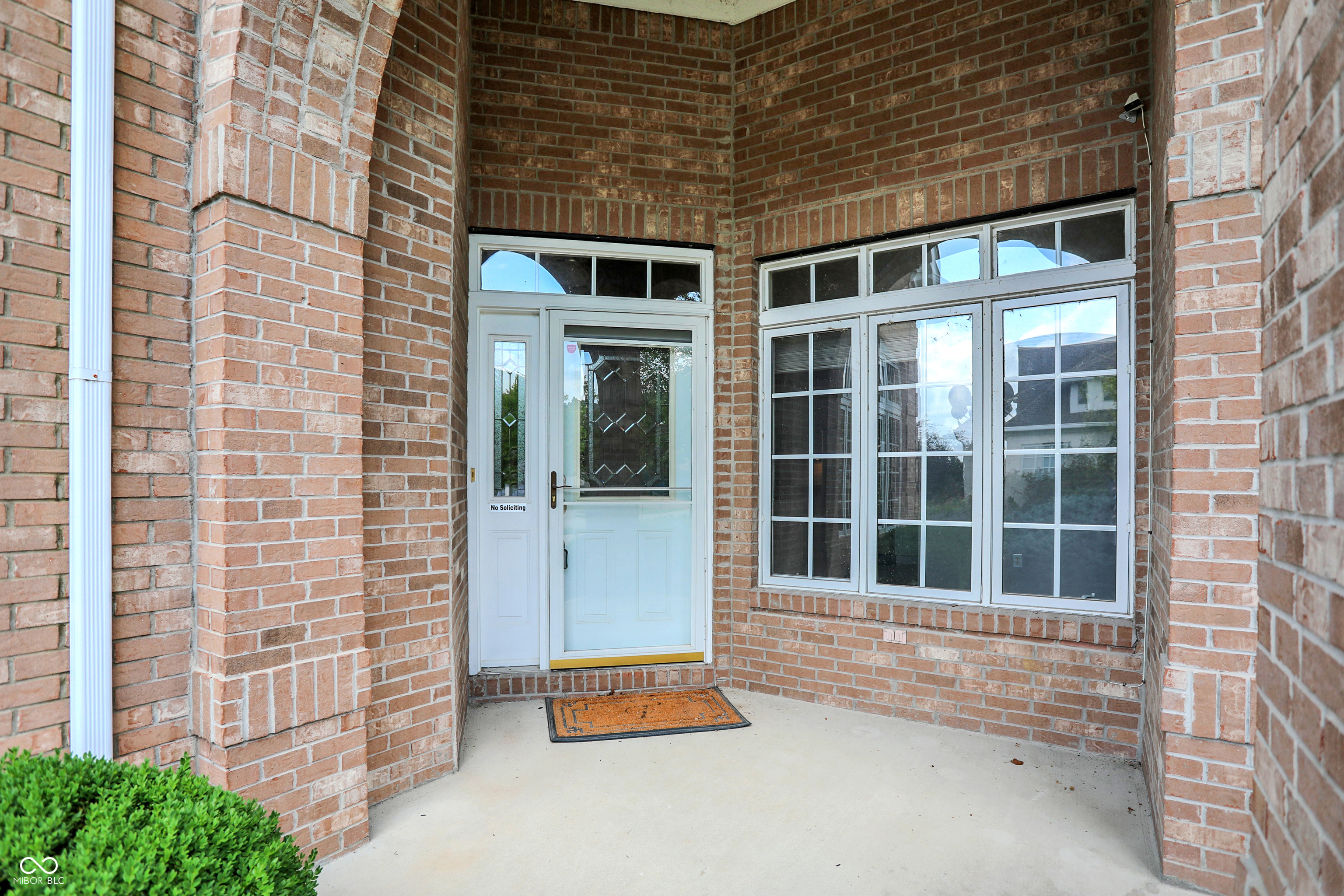 4810 Crystal River Court