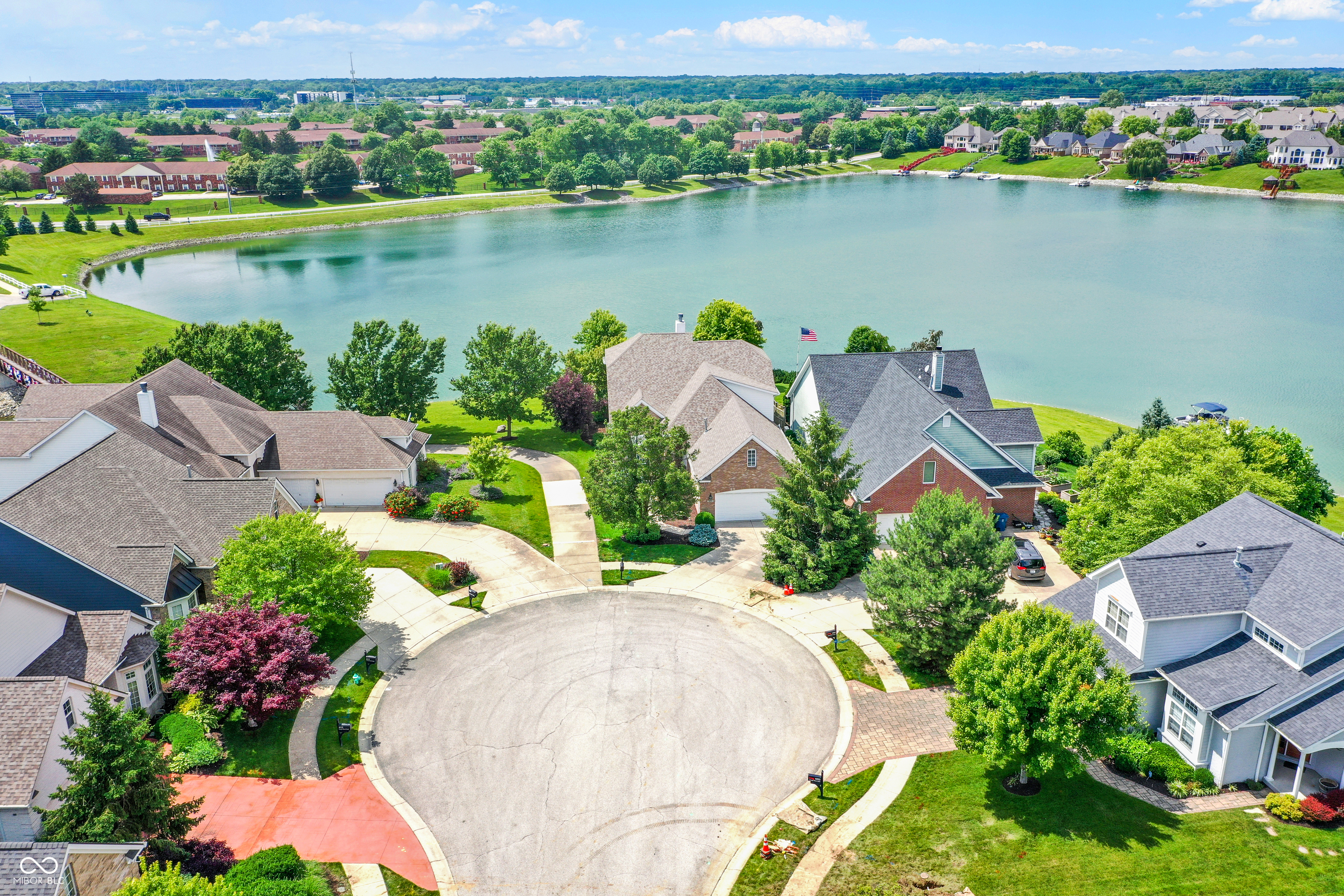 4810 Crystal River Court
