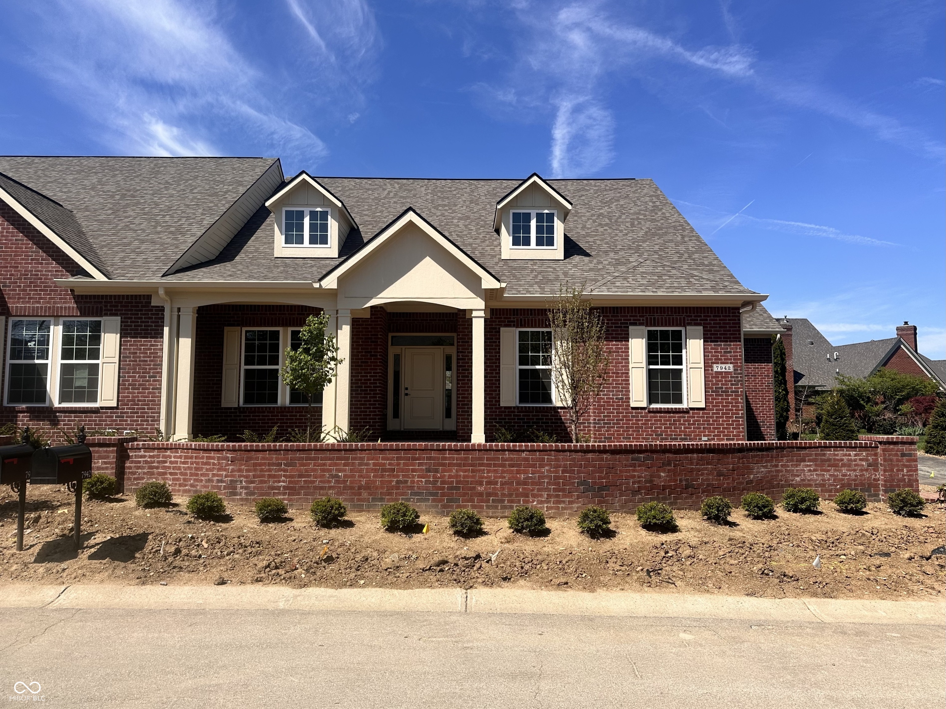 7942 Beaumont Green Place