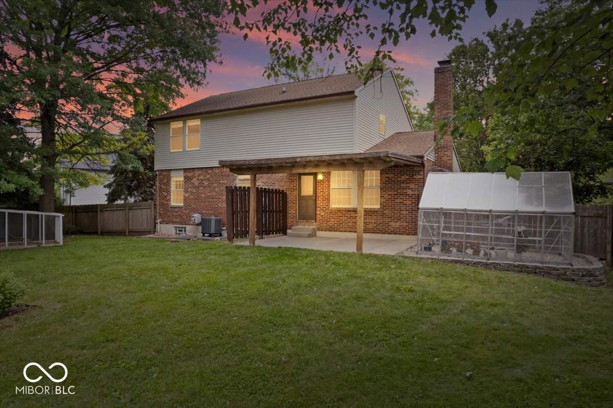 8279 Castle Rock Court