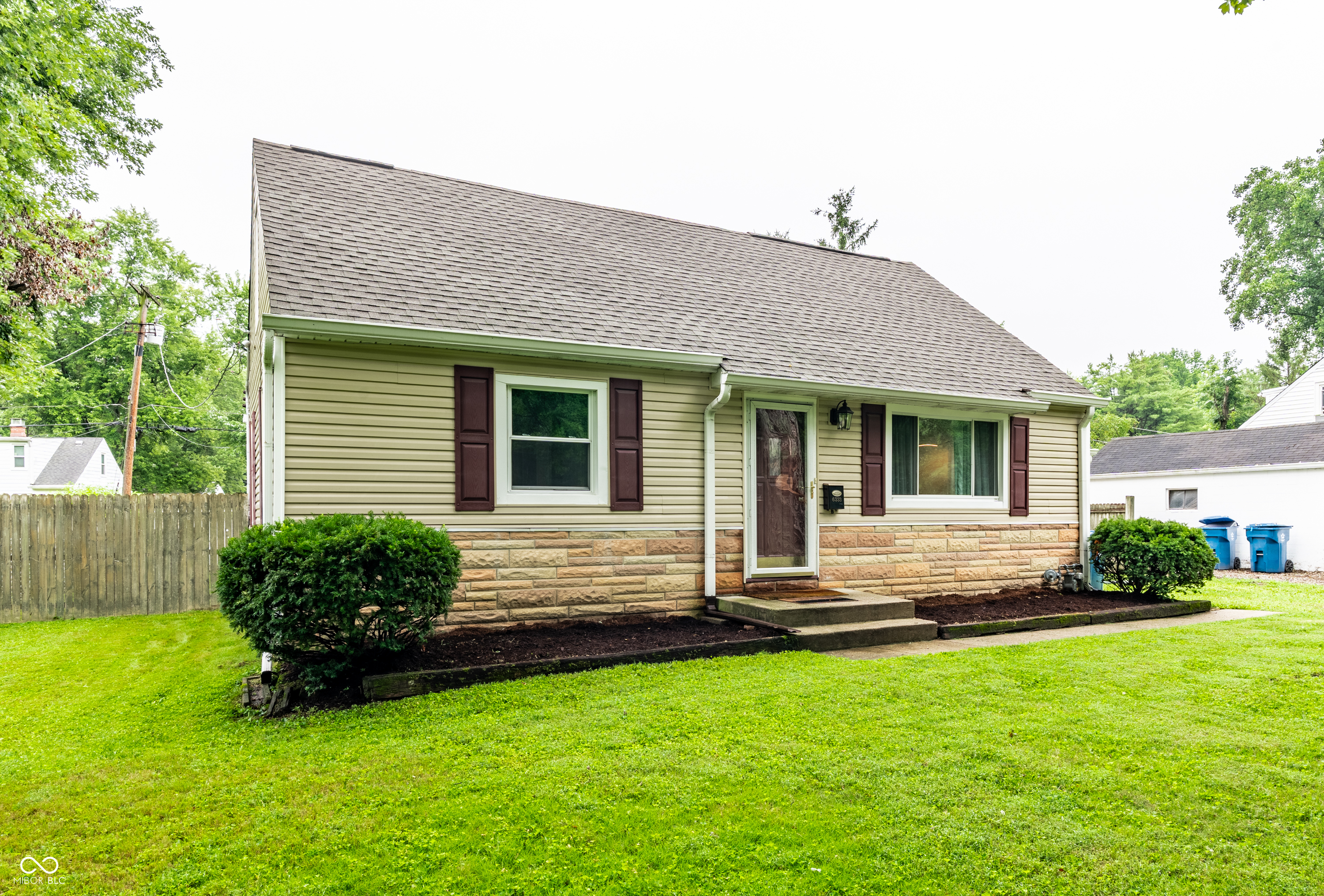 6333 Maple Drive